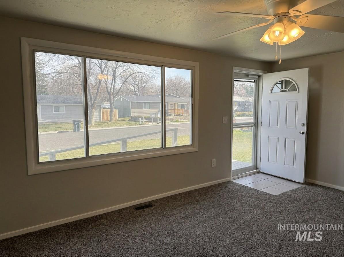 101 Sunset Circle, Buhl, Idaho 83316, 3 Bedrooms, 1.5 Bathrooms, Residential For Sale, Price $285,000,MLS 98978273