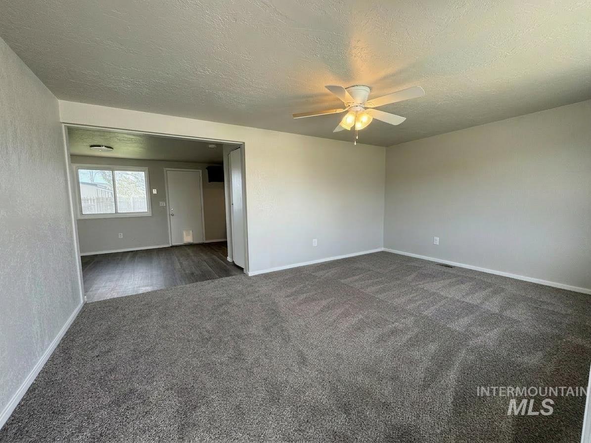 101 Sunset Circle, Buhl, Idaho 83316, 3 Bedrooms, 1.5 Bathrooms, Residential For Sale, Price $285,000,MLS 98978273