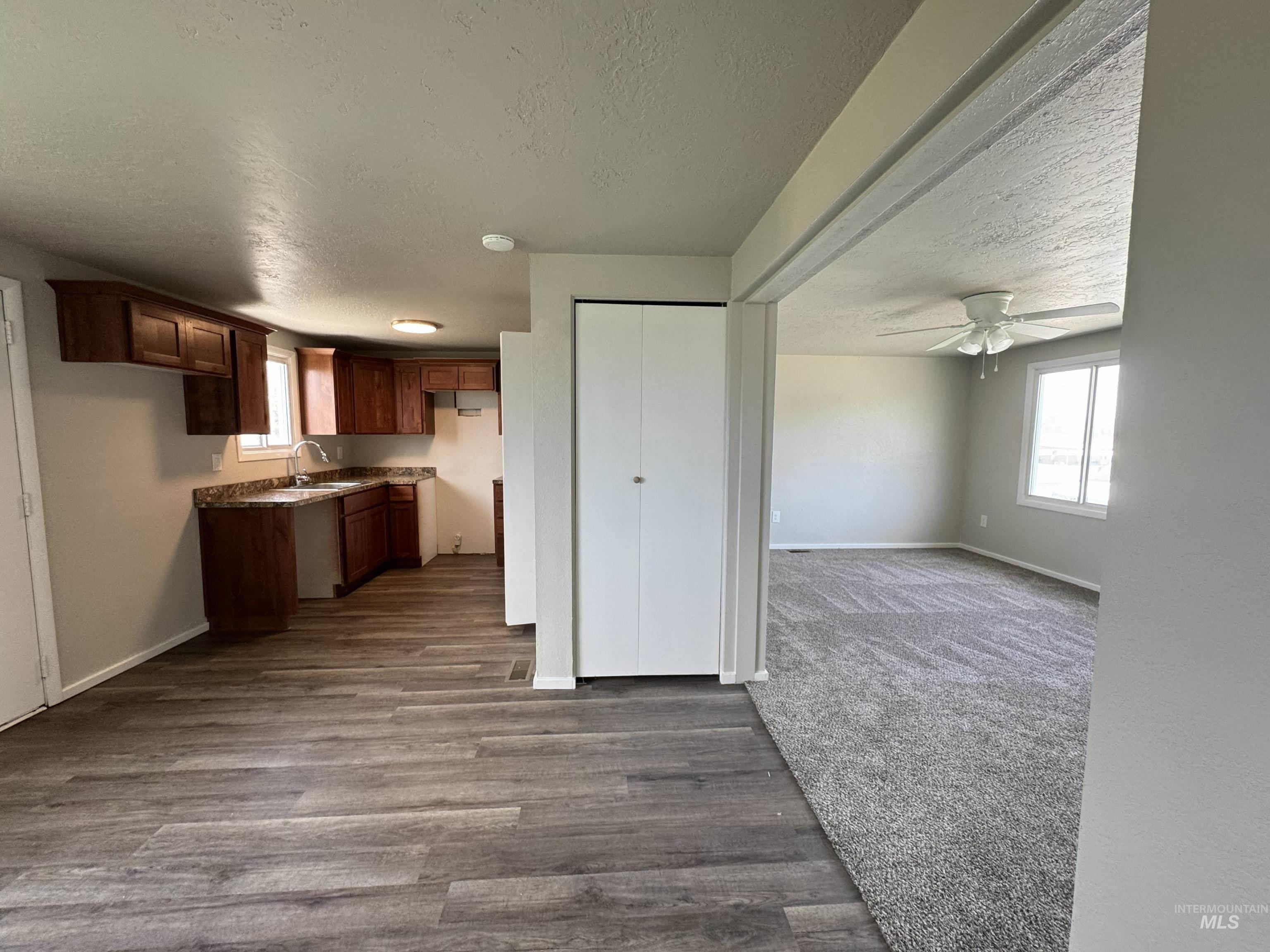 101 Sunset Circle, Buhl, Idaho 83316, 3 Bedrooms, 1.5 Bathrooms, Residential For Sale, Price $285,000,MLS 98978273