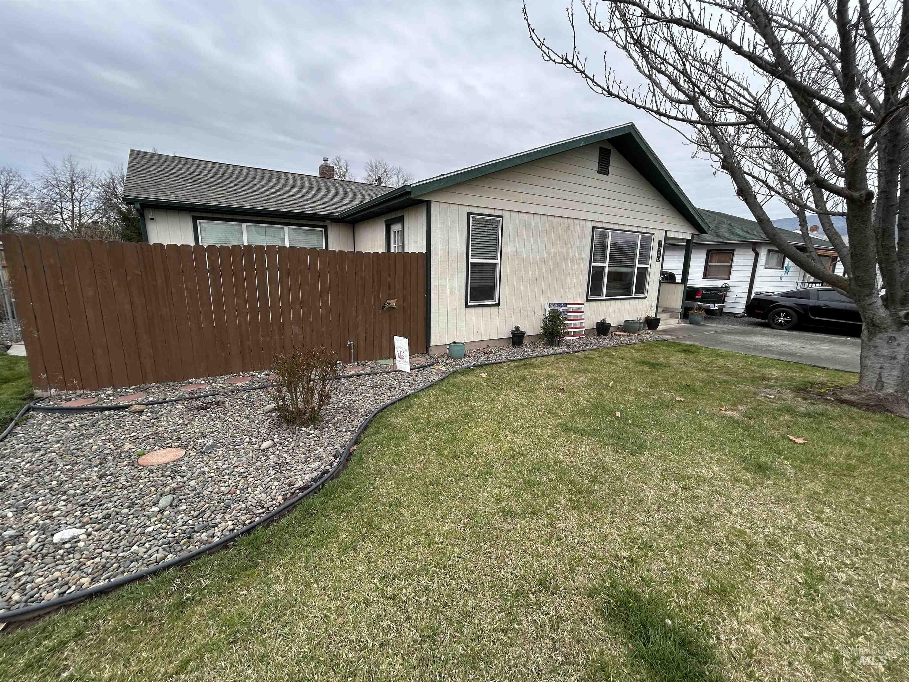 1220 4th St, Clarkston, Washington 99403, 3 Bedrooms, 2 Bathrooms, Residential For Sale, Price $414,900, 98978274