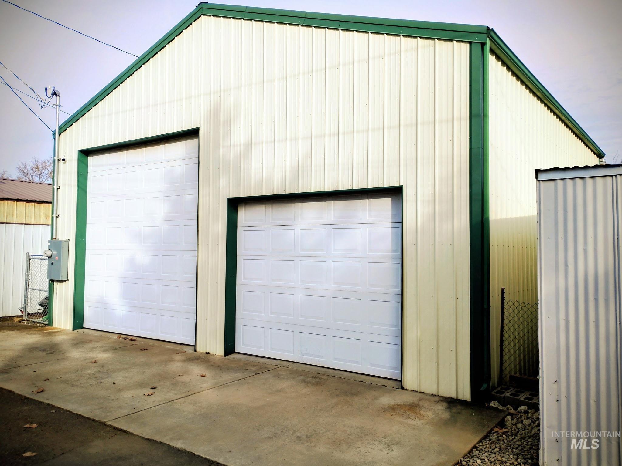 1220 4th St, Clarkston, Washington 99403, 3 Bedrooms, 2 Bathrooms, Residential For Sale, Price $429,900,MLS 98978274