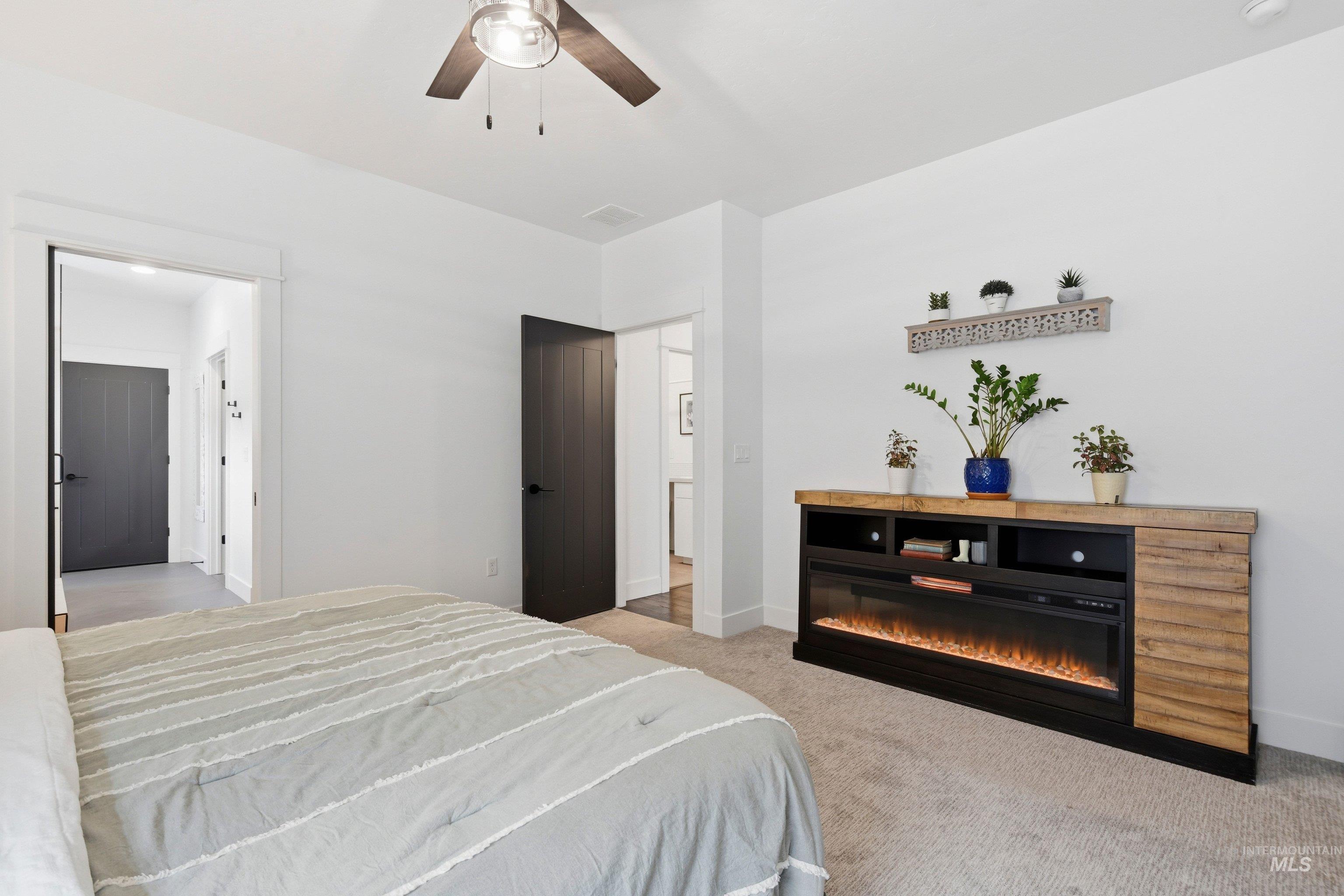 3951 W Farm View Dr, Boise, Idaho 83714, 3 Bedrooms, 2 Bathrooms, Residential For Sale, Price $655,000,MLS 98978277