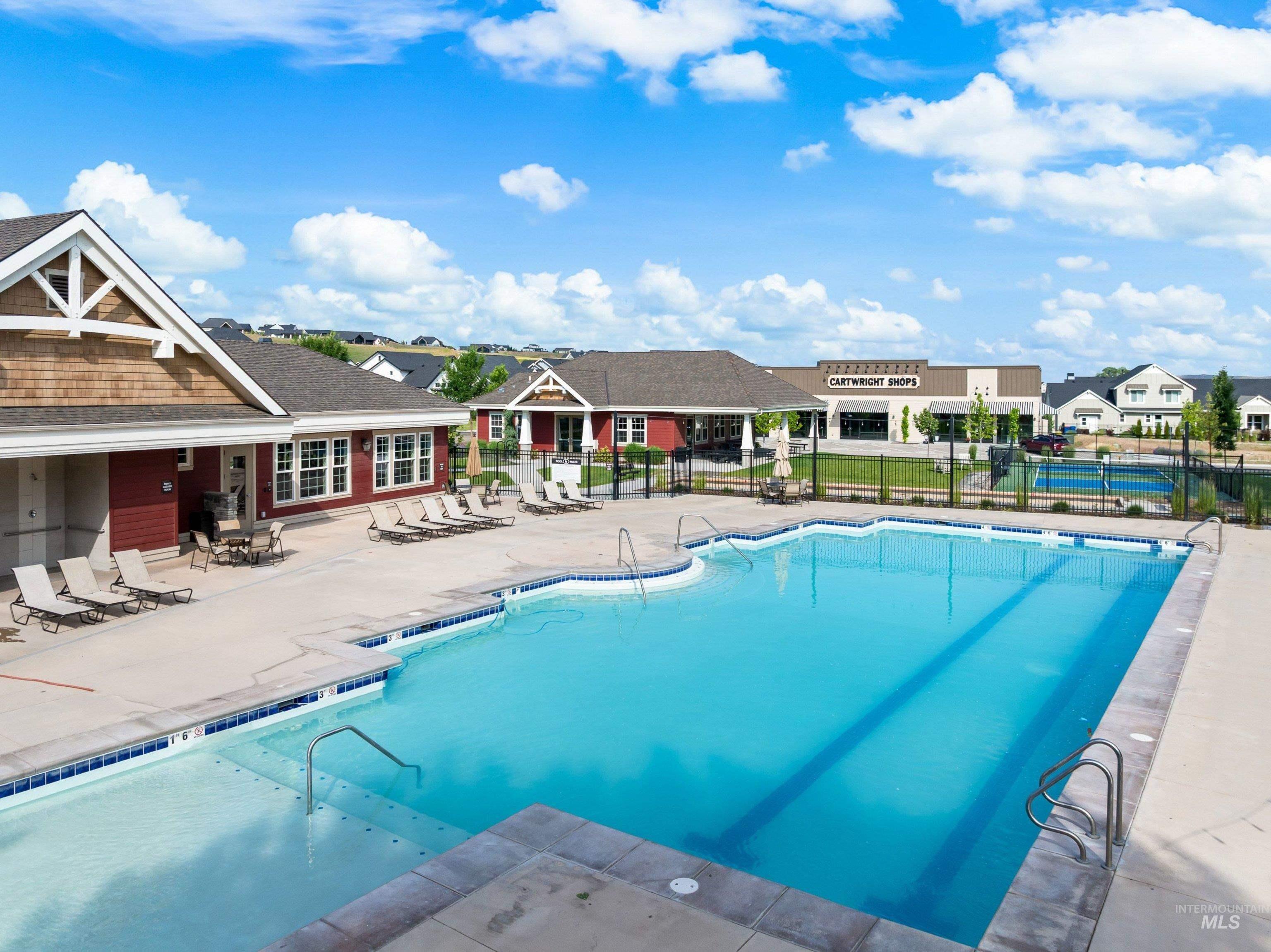 3951 W Farm View Dr, Boise, Idaho 83714, 3 Bedrooms, 2 Bathrooms, Residential For Sale, Price $655,000,MLS 98978277