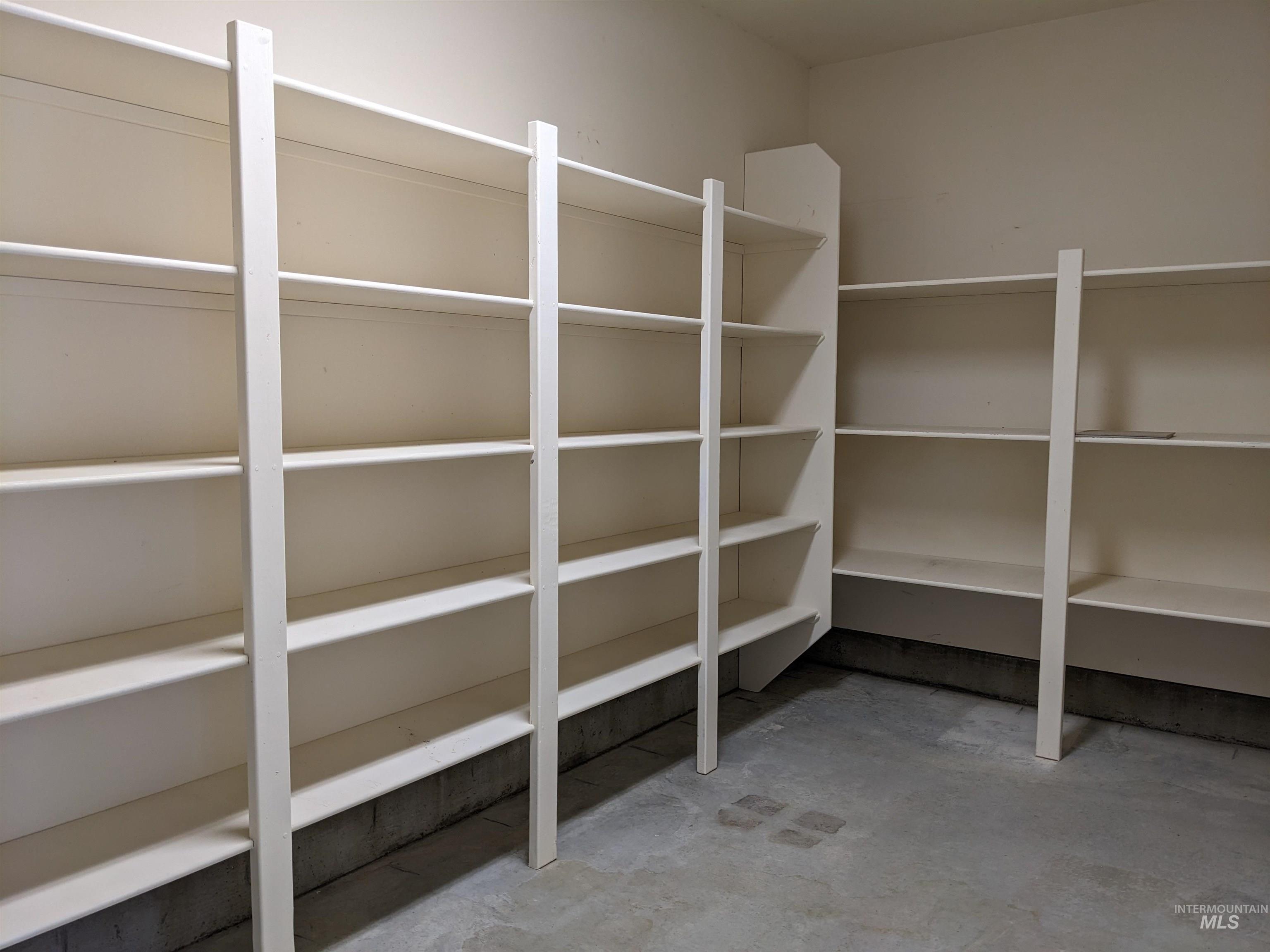 2047 E 2975 S, Wendell, Idaho 83355, 3 Bedrooms, 2 Bathrooms, Residential For Sale, Price $715,000,MLS 98978278