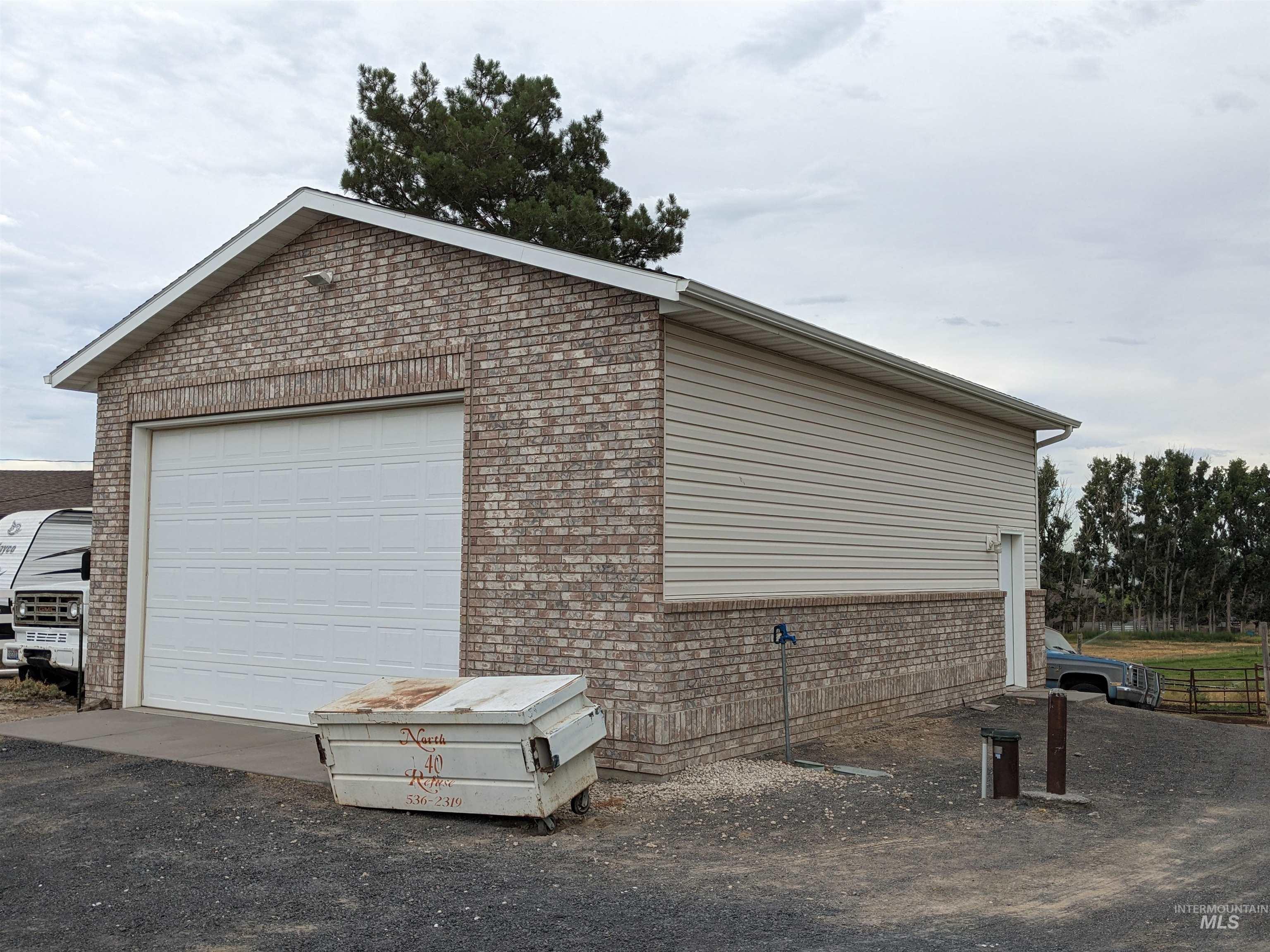 2047 E 2975 S, Wendell, Idaho 83355, 3 Bedrooms, 2 Bathrooms, Residential For Sale, Price $715,000,MLS 98978278