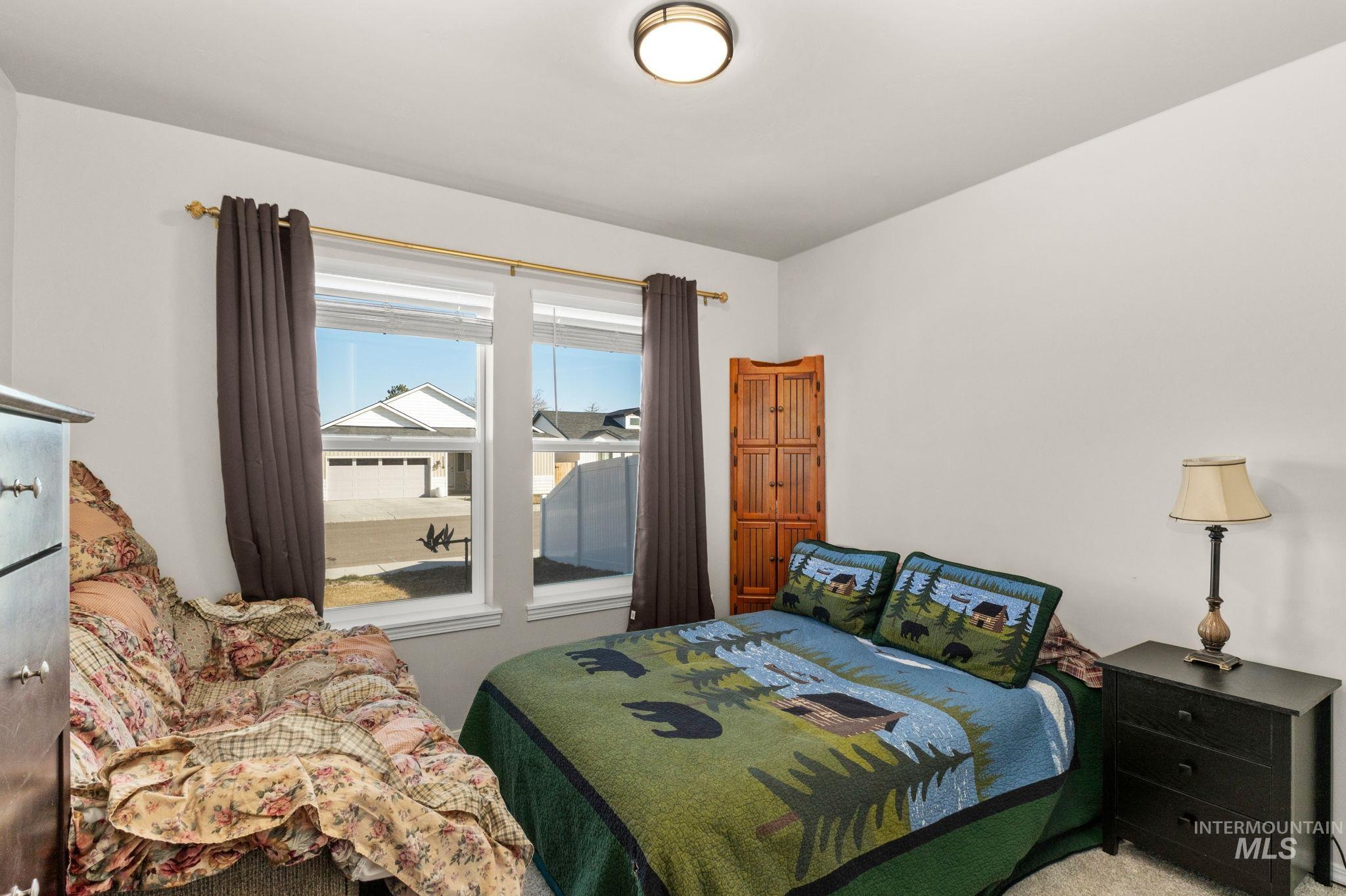 1119 Meadow Lake Loop, Buhl, Idaho 83316, 4 Bedrooms, 2 Bathrooms, Residential For Sale, Price $387,900,MLS 98978281