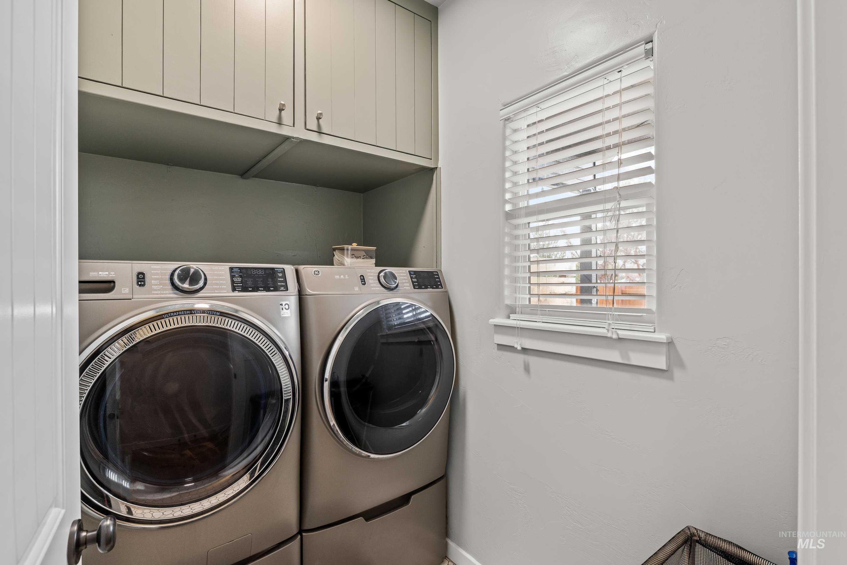 12639 W Huntly Dr., Boise, Idaho 83709-6179, 4 Bedrooms, 3 Bathrooms, Residential For Sale, Price $590,000,MLS 98978283