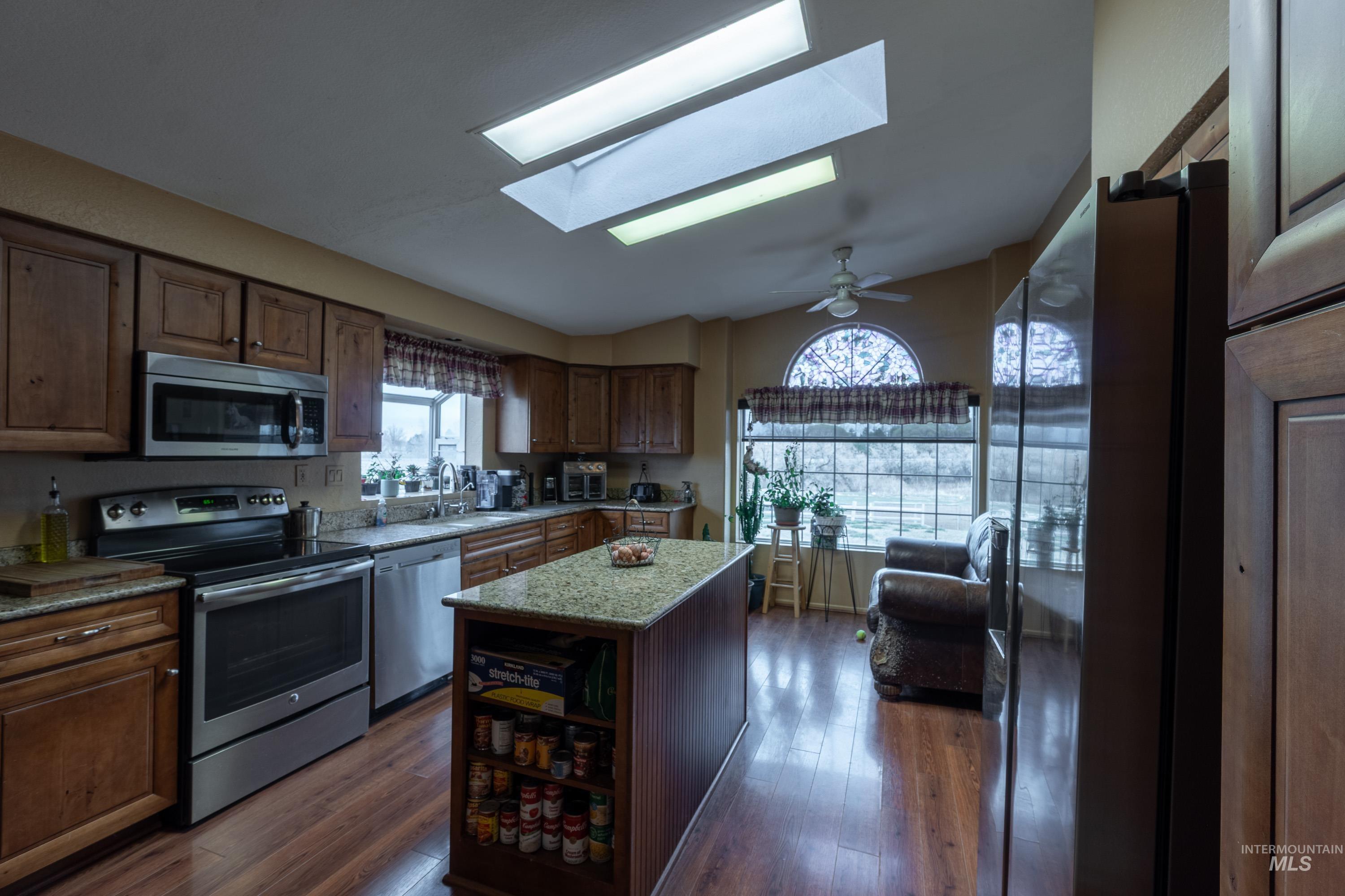 2110 E 3950 N, Filer, Idaho 83328, 3 Bedrooms, 2 Bathrooms, Residential For Sale, Price $749,900,MLS 98978284