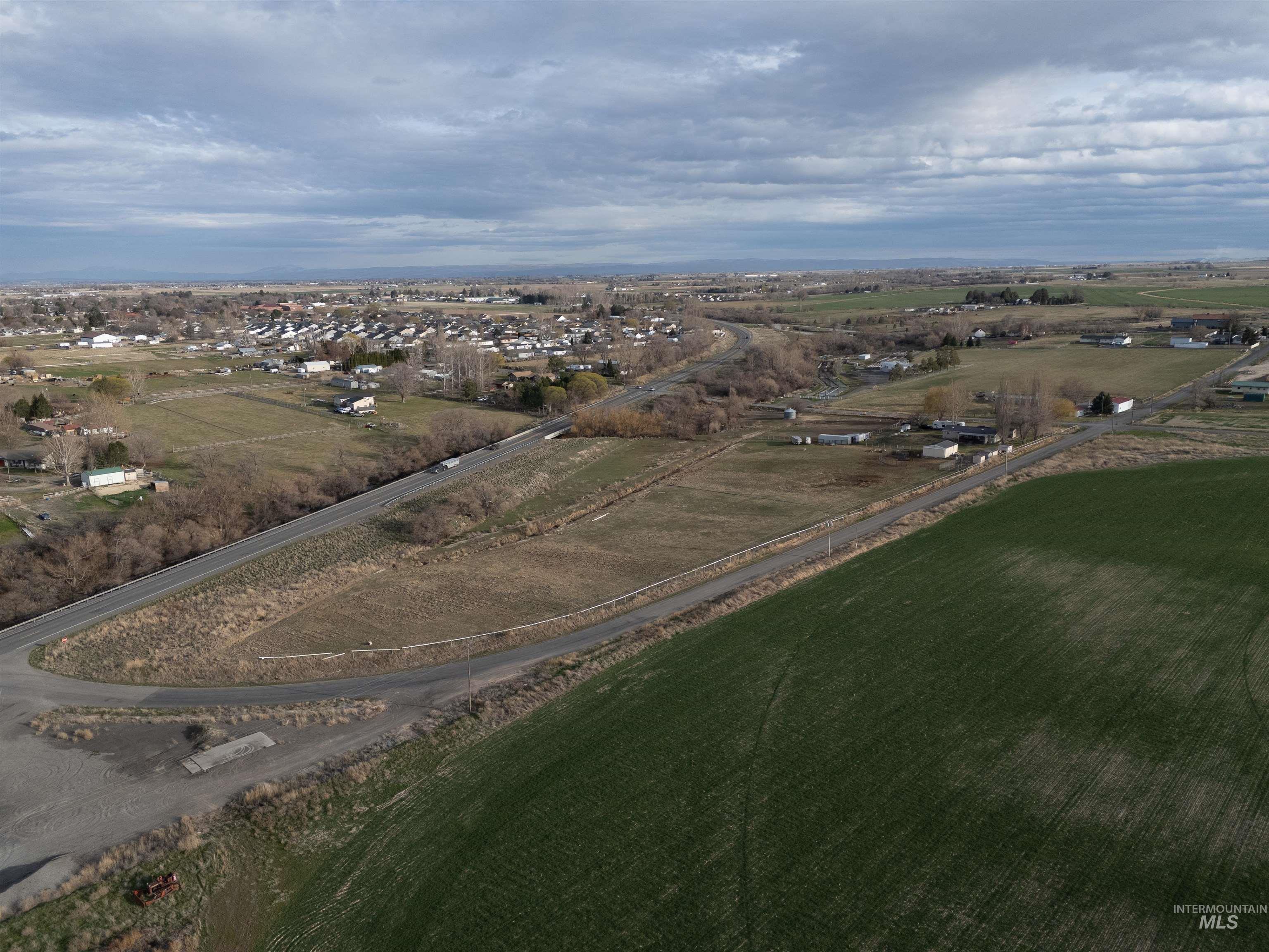 2110 E 3950 N, Filer, Idaho 83328, 3 Bedrooms, 2 Bathrooms, Residential For Sale, Price $749,900,MLS 98978284