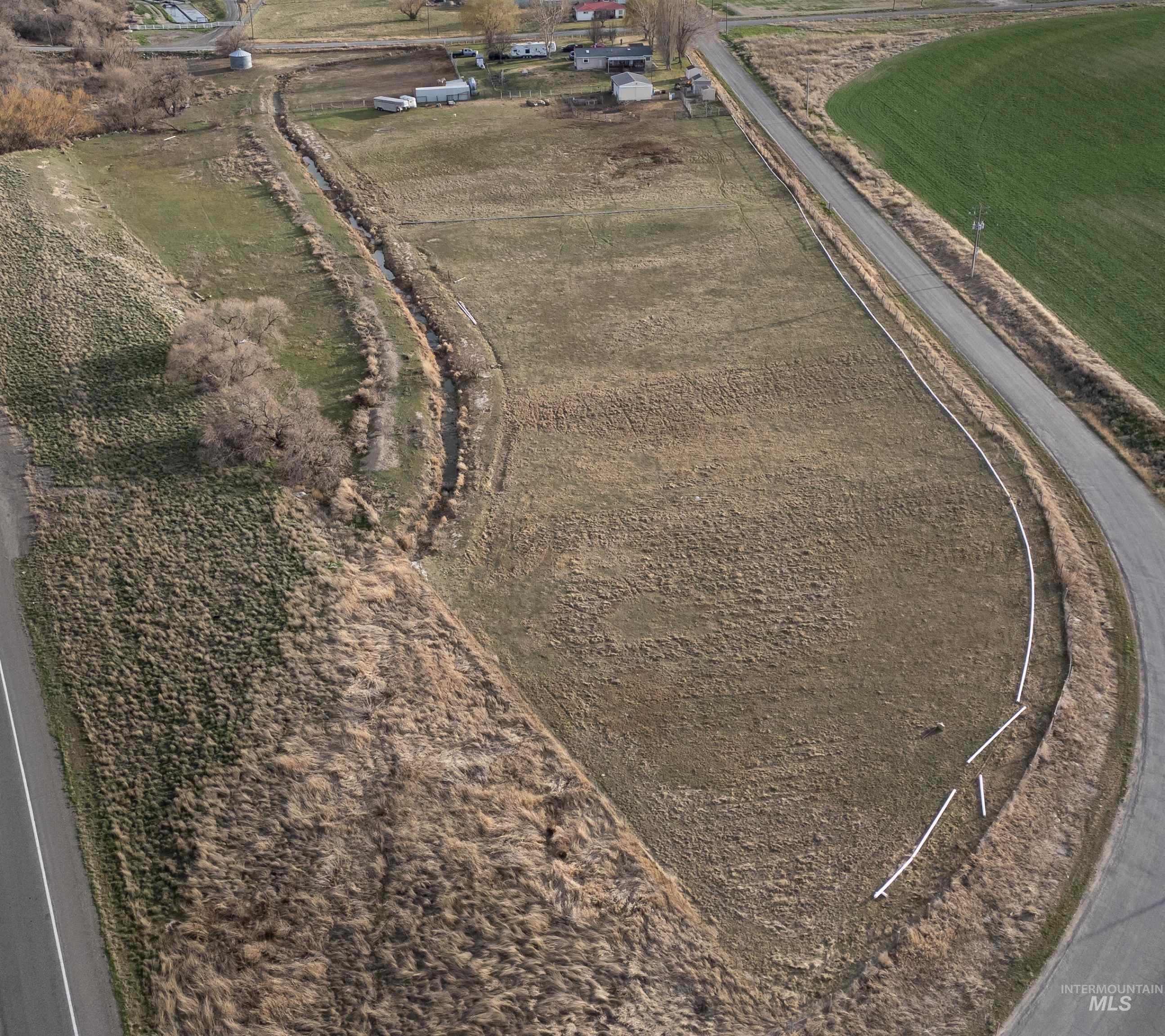 2110 E 3950 N, Filer, Idaho 83328, 3 Bedrooms, 2 Bathrooms, Residential For Sale, Price $749,900,MLS 98978284