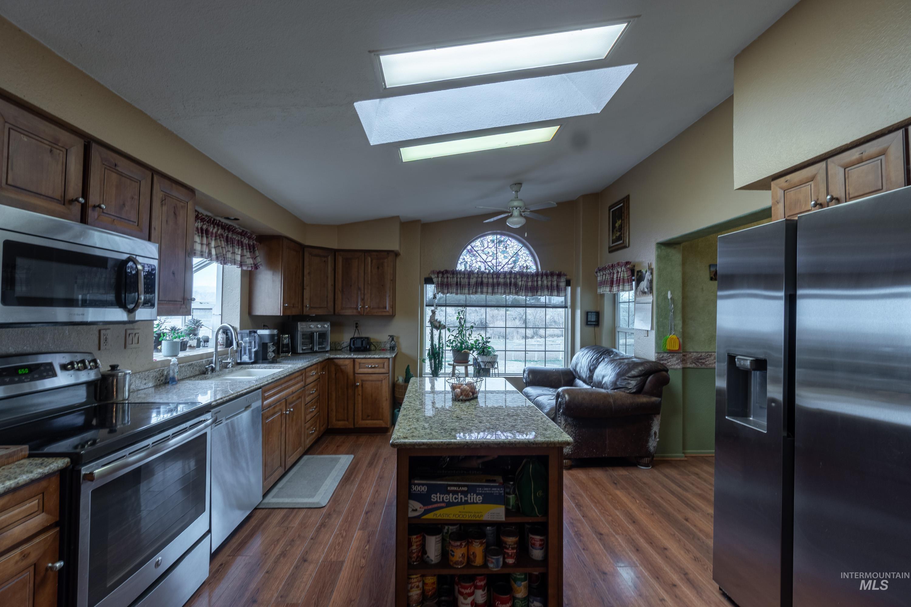 2110 E 3950 N, Filer, Idaho 83328, 3 Bedrooms, 2 Bathrooms, Residential For Sale, Price $749,900,MLS 98978284