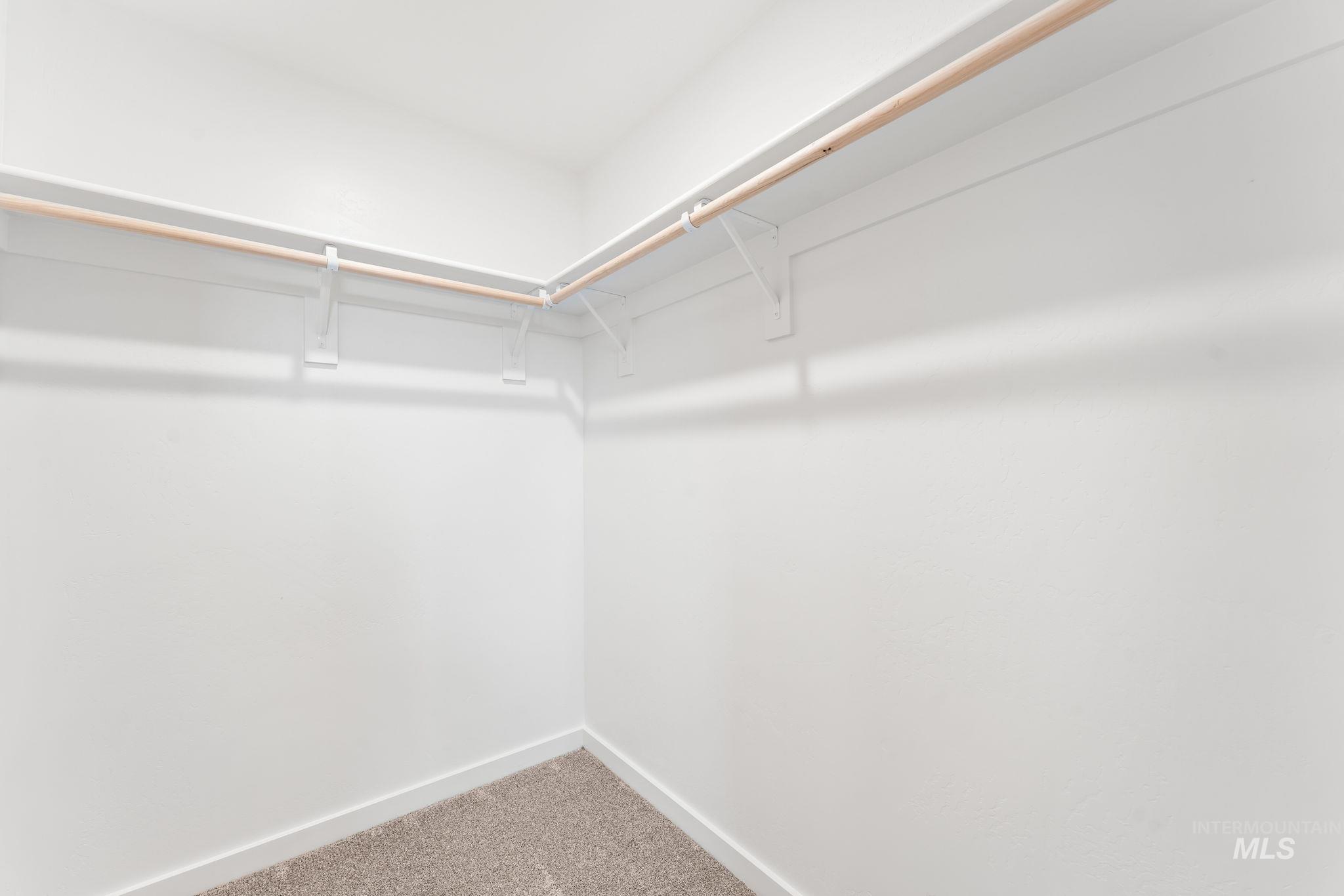 1824 E 1800 S, Gooding, Idaho 83330, 4 Bedrooms, 2 Bathrooms, Residential For Sale, Price $405,000,MLS 98978285