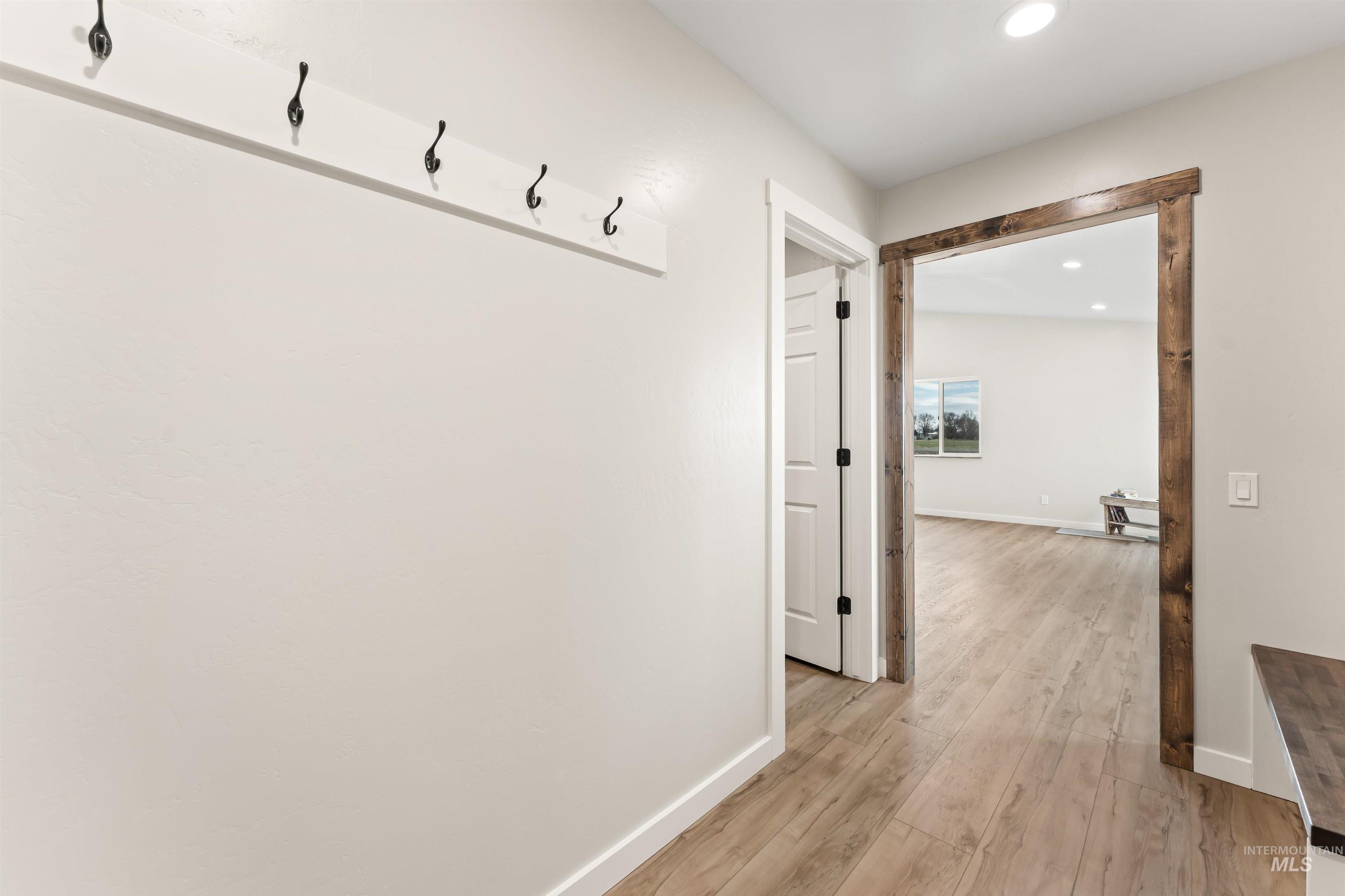 1824 E 1800 S, Gooding, Idaho 83330, 4 Bedrooms, 2 Bathrooms, Residential For Sale, Price $405,000,MLS 98978285