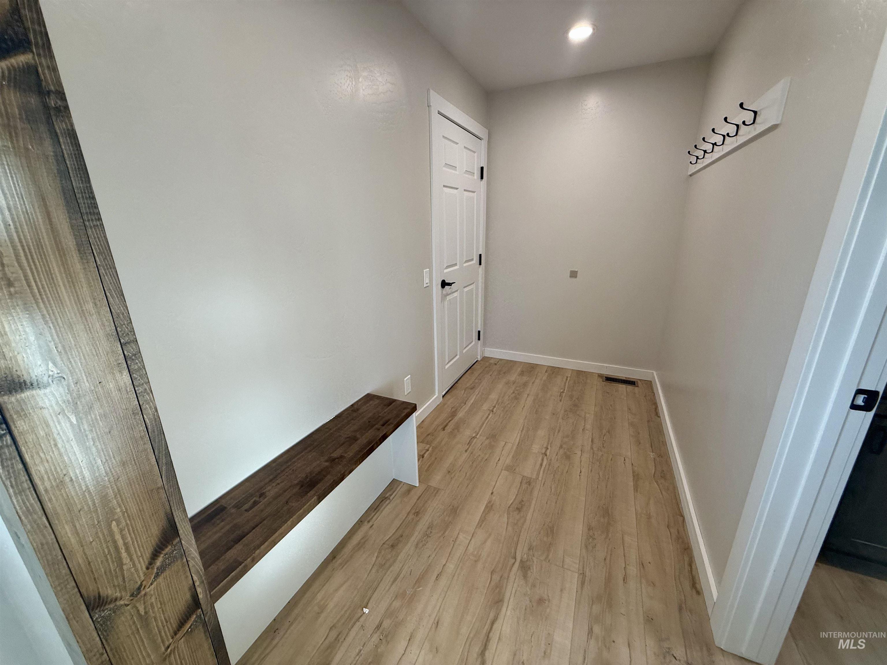 1824 E 1800 S, Gooding, Idaho 83330, 4 Bedrooms, 2 Bathrooms, Residential For Sale, Price $430,000,MLS 98978285