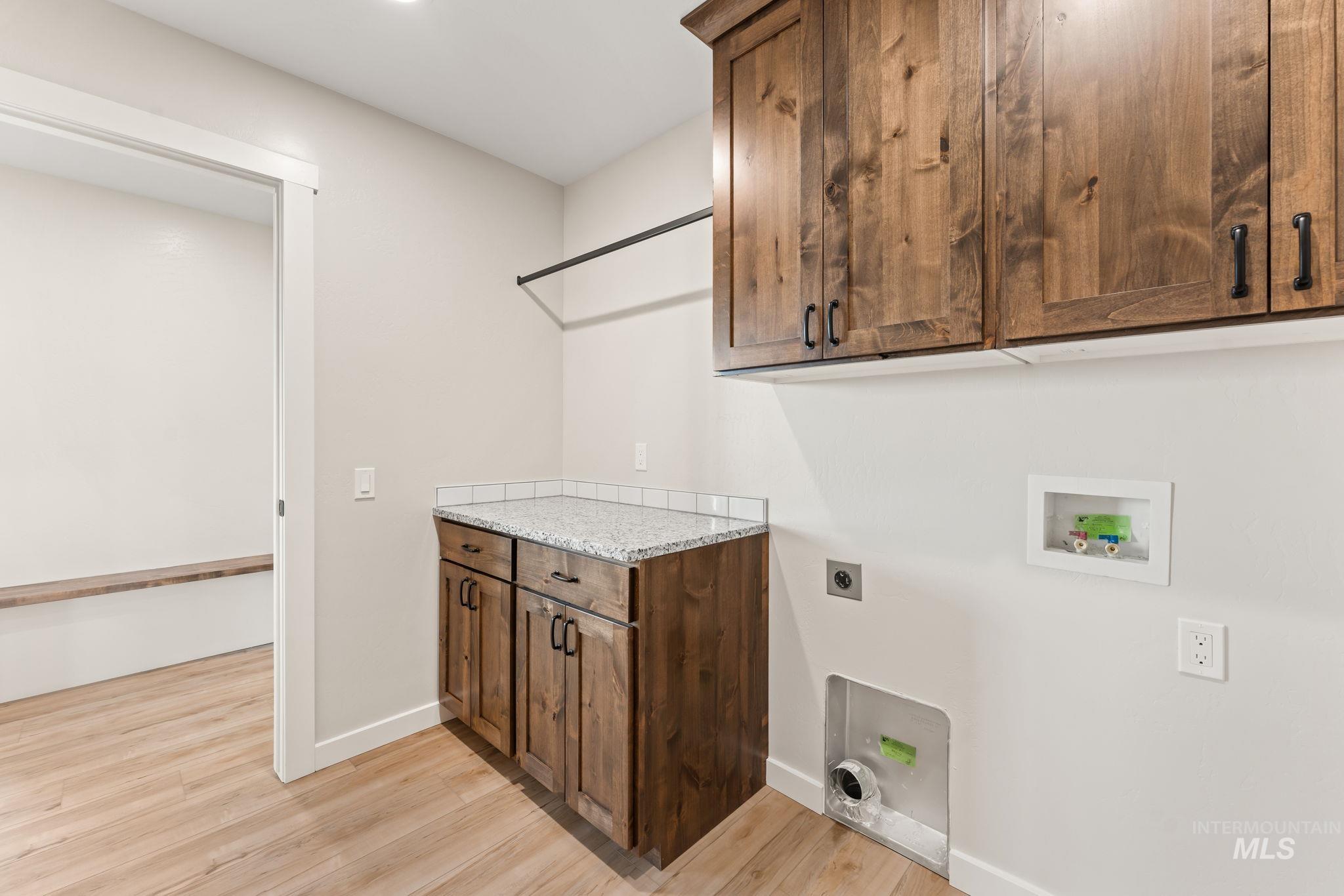 1824 E 1800 S, Gooding, Idaho 83330, 4 Bedrooms, 2 Bathrooms, Residential For Sale, Price $405,000,MLS 98978285