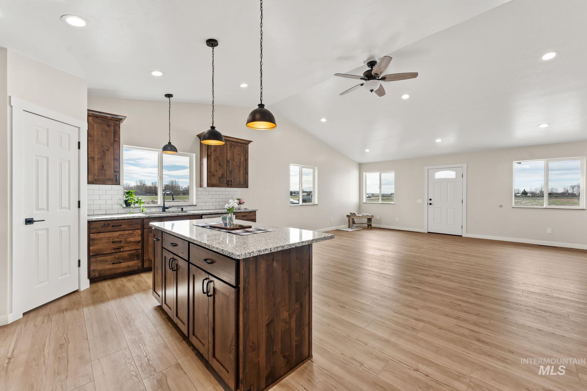 1824 E 1800 S, Gooding, Idaho 83330, 4 Bedrooms, 2 Bathrooms, Residential For Sale, Price $405,000,MLS 98978285