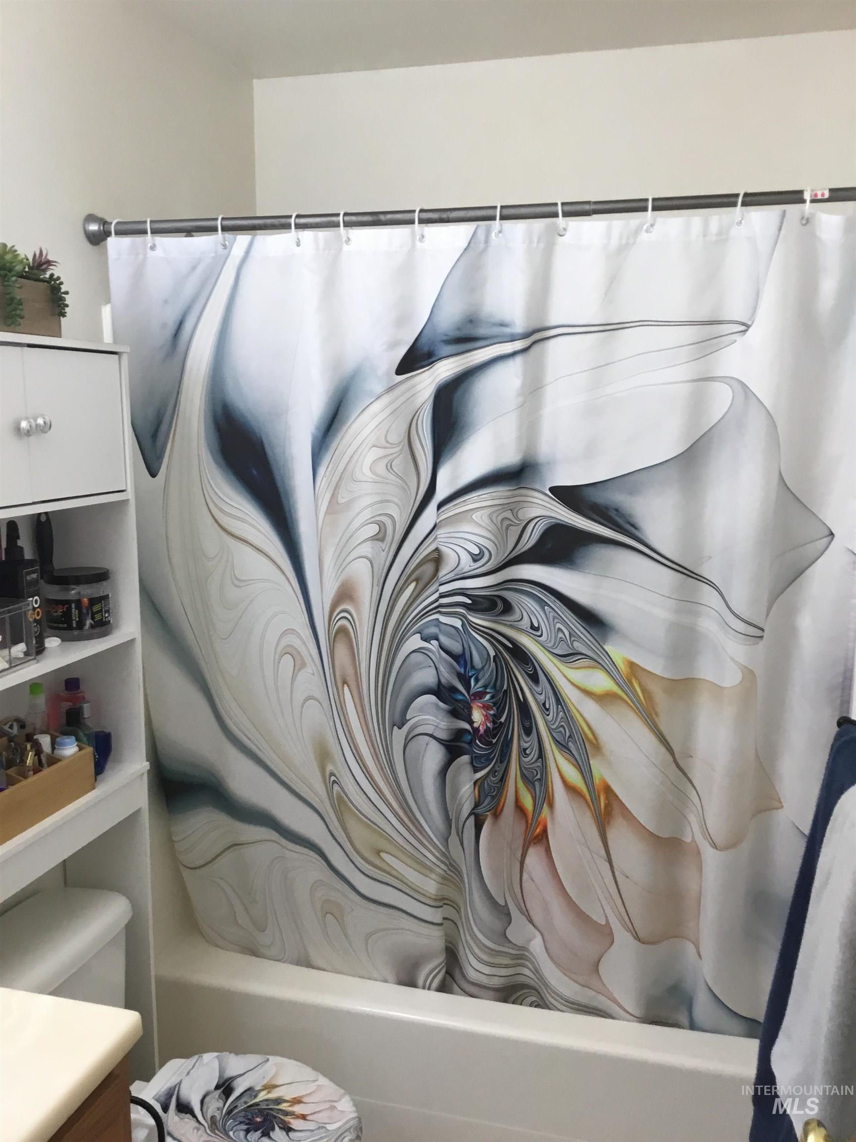 1003 Flint Dr, Caldwell, Idaho 83706, 3 Bedrooms, 2.5 Bathrooms, Residential For Sale, Price $349,999,MLS 98978286