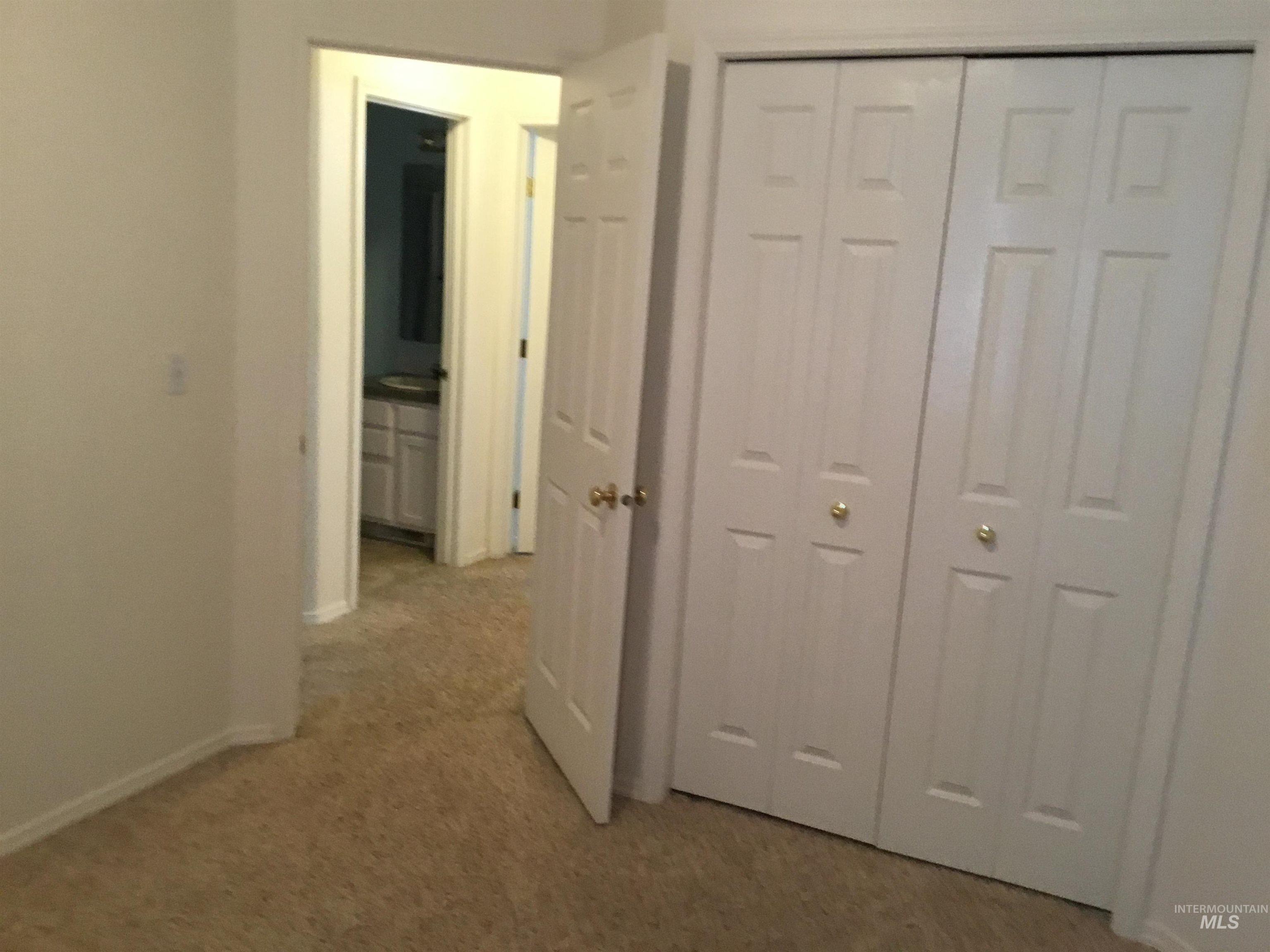 1003 Flint Dr, Caldwell, Idaho 83706, 3 Bedrooms, 2.5 Bathrooms, Residential For Sale, Price $349,999,MLS 98978286