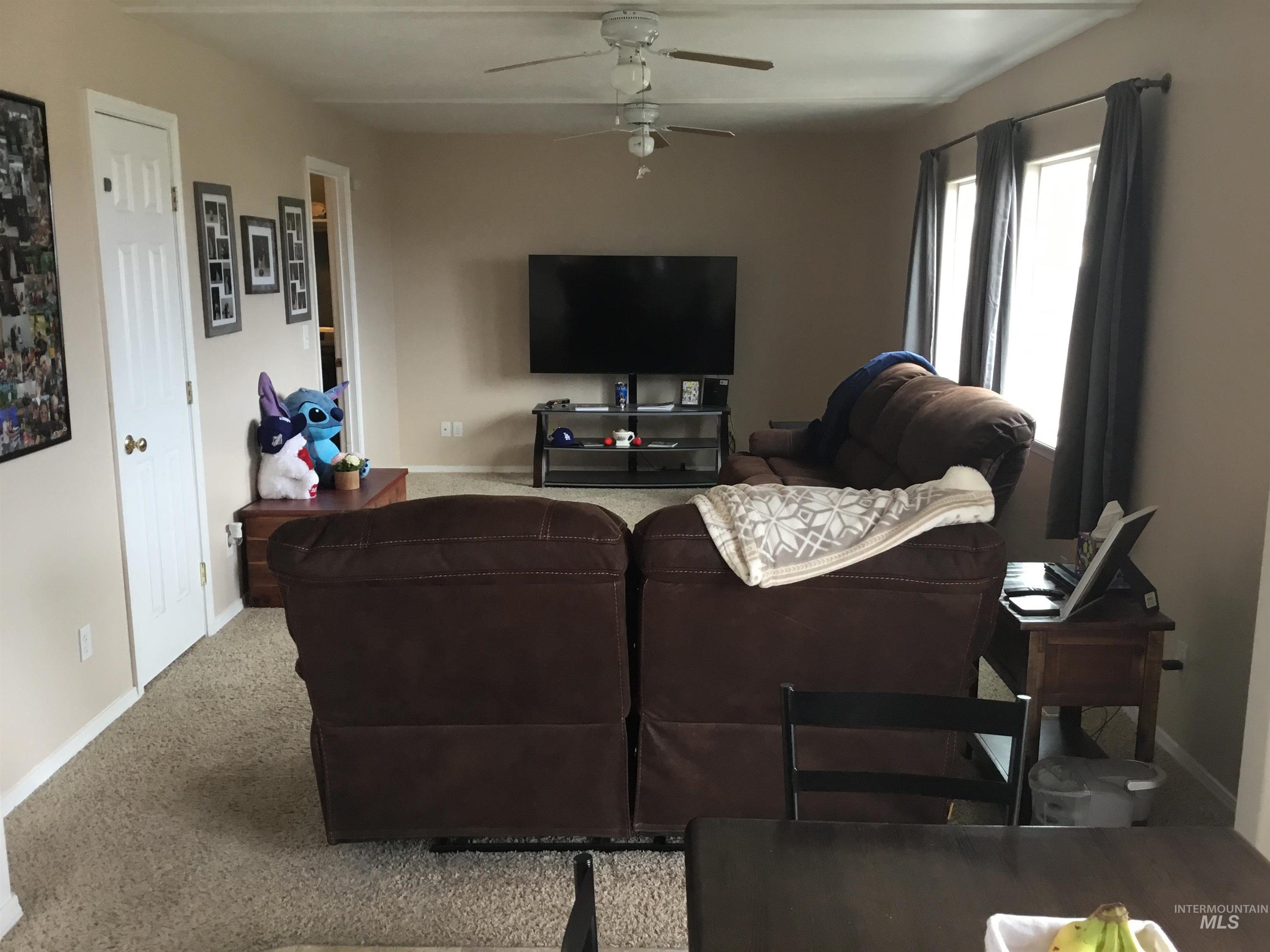 1003 Flint Dr, Caldwell, Idaho 83706, 3 Bedrooms, 2.5 Bathrooms, Residential For Sale, Price $349,999,MLS 98978286