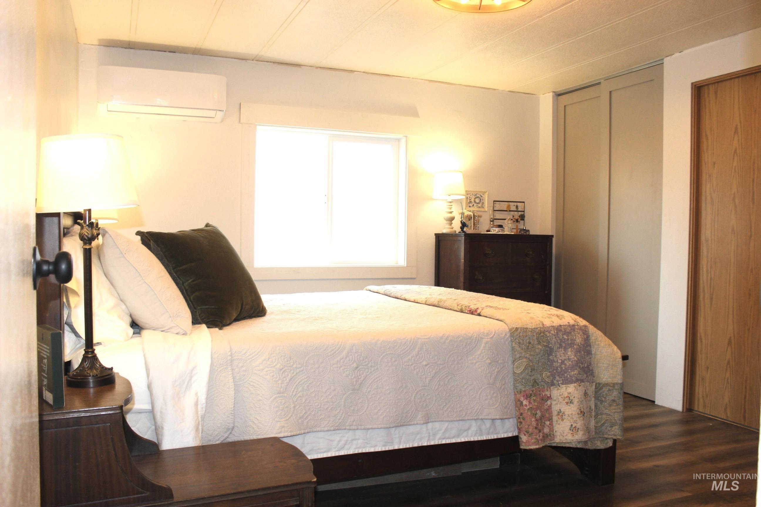 1824 Dutch Flat, Midvale, Idaho 83645, 3 Bedrooms, 2 Bathrooms, Farm & Ranch For Sale, Price $850,000,MLS 98978289