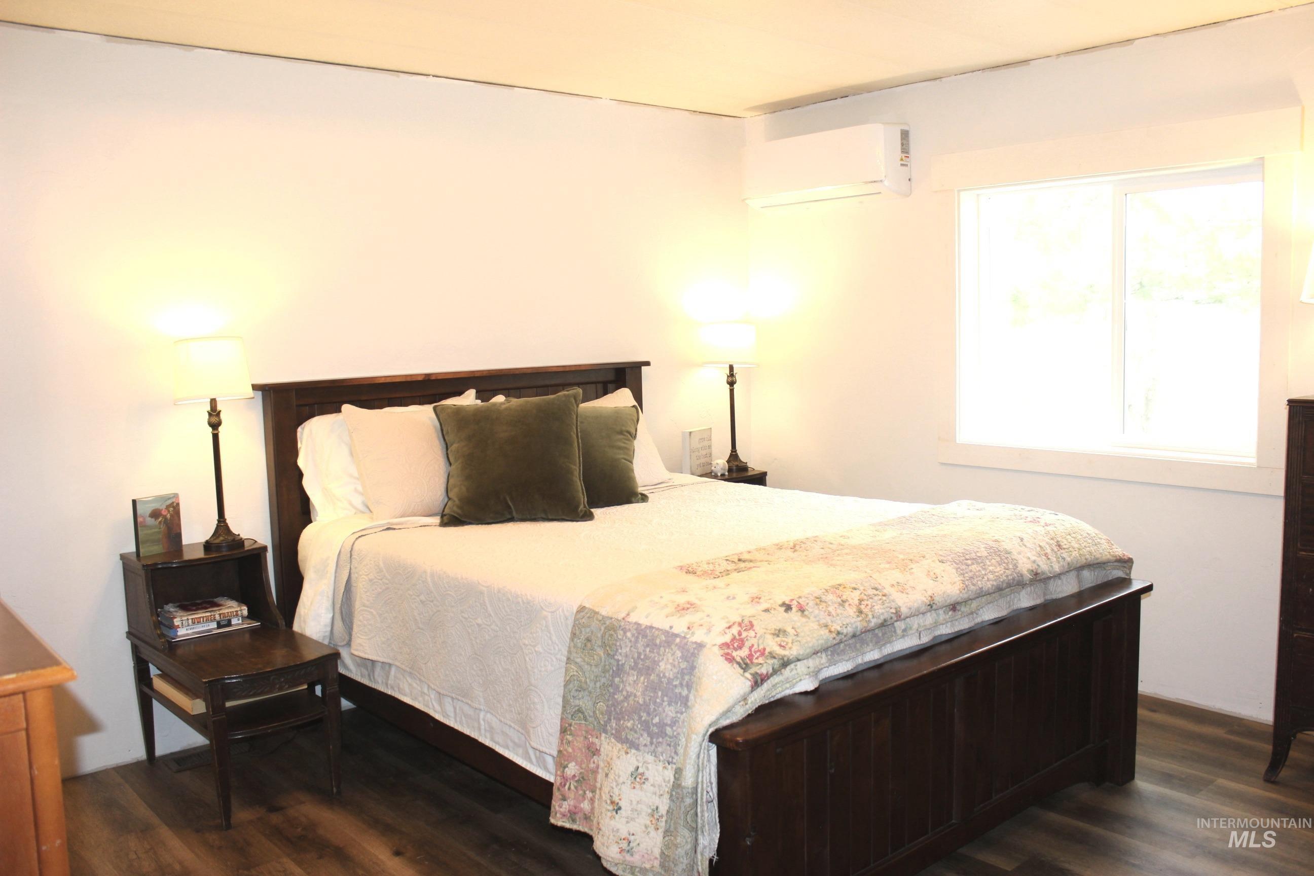 1824 Dutch Flat, Midvale, Idaho 83645, 3 Bedrooms, 2 Bathrooms, Farm & Ranch For Sale, Price $850,000,MLS 98978289