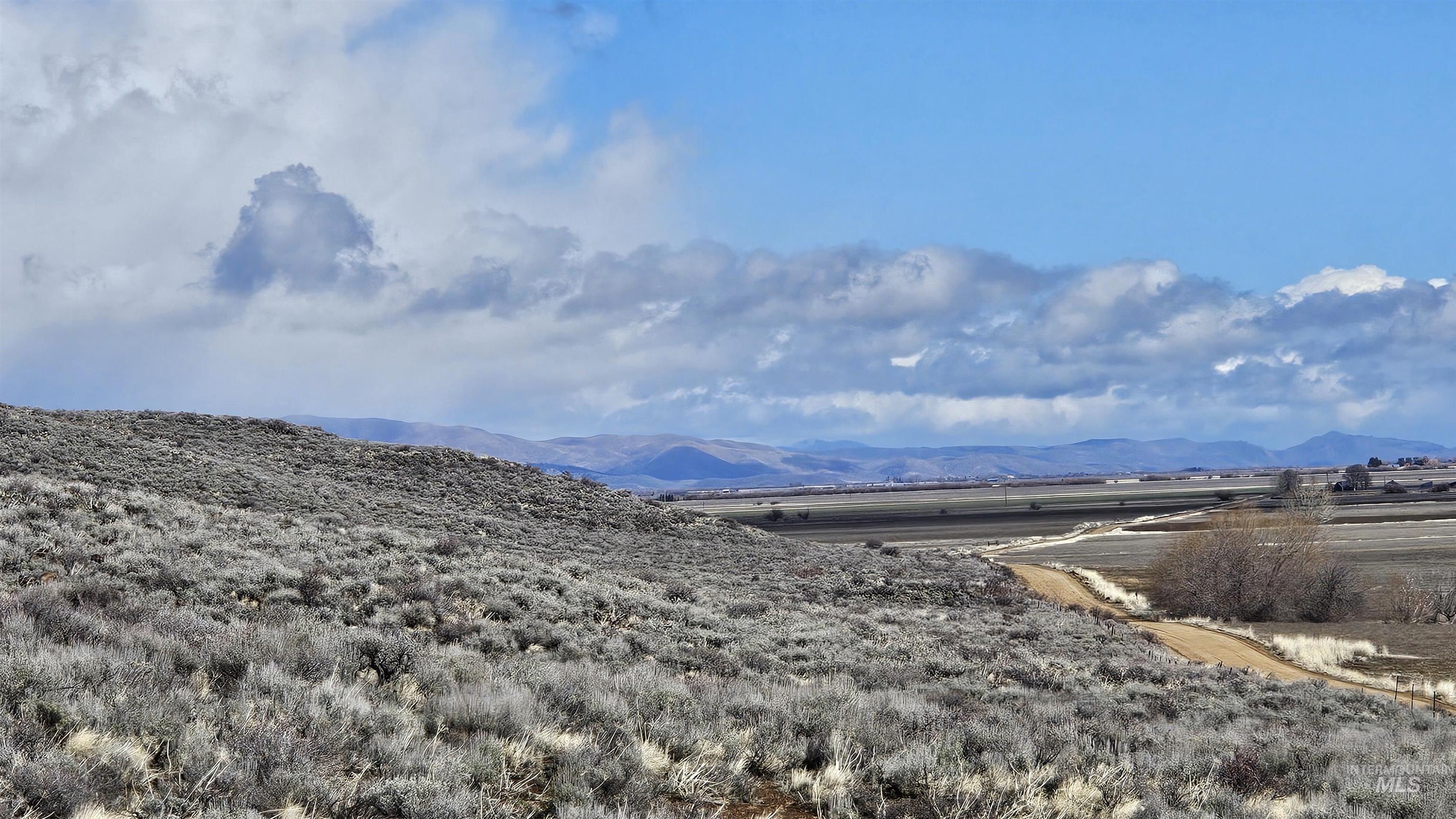 Approx. 1100 W 100 N, Fairfield, Idaho 83327, Land For Sale, Price $350,000,MLS 98978292