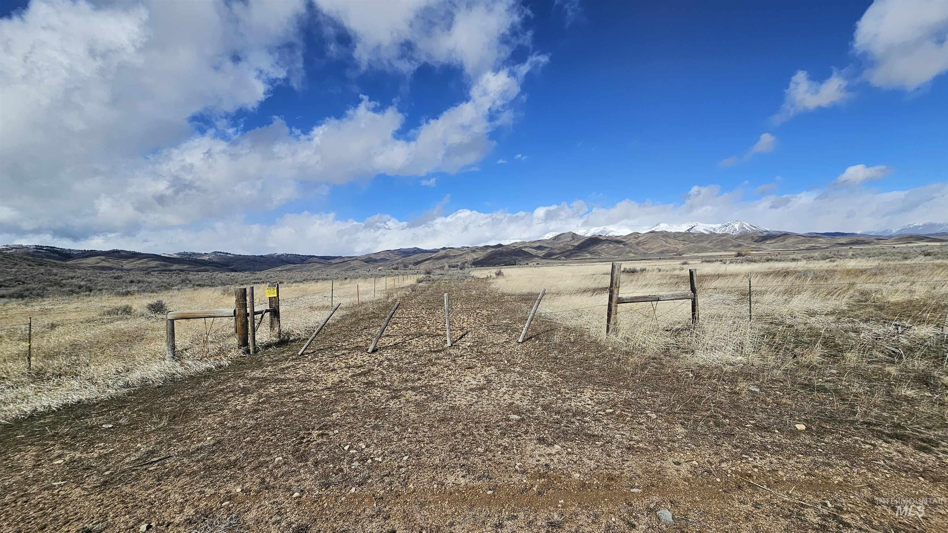 Approx. 1100 W 100 N, Fairfield, Idaho 83327, Land For Sale, Price $350,000,MLS 98978292