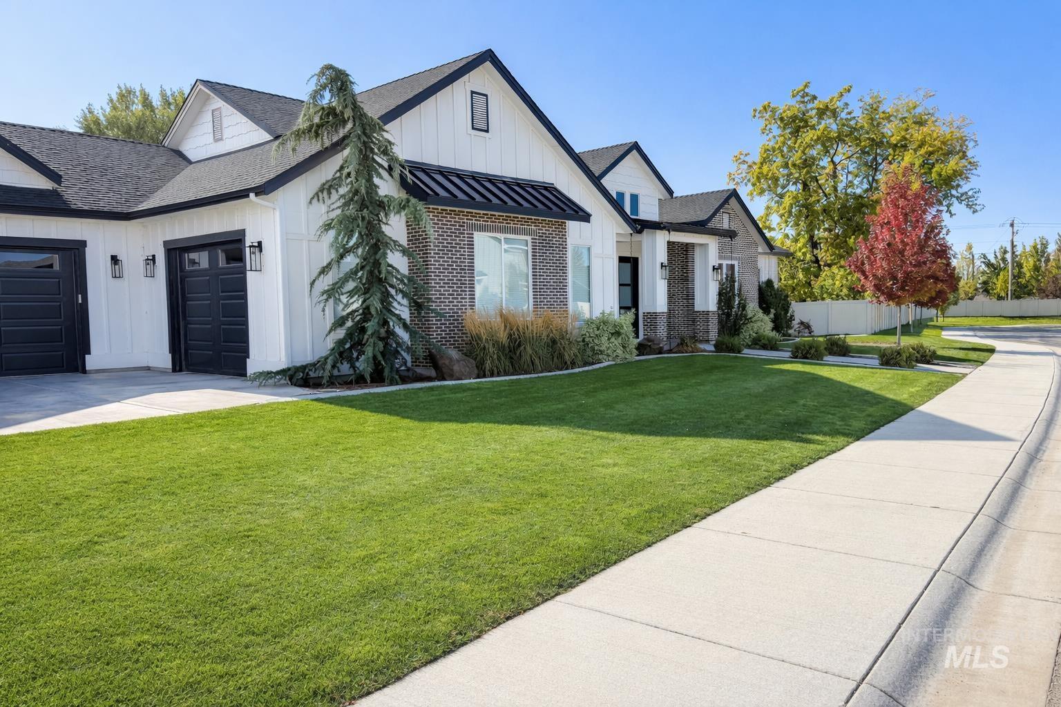 7931 E Samuel Court, Nampa, Idaho 83687-4829, 3 Bedrooms, 2.5 Bathrooms, Residential For Sale, Price $649,900,MLS 98978293