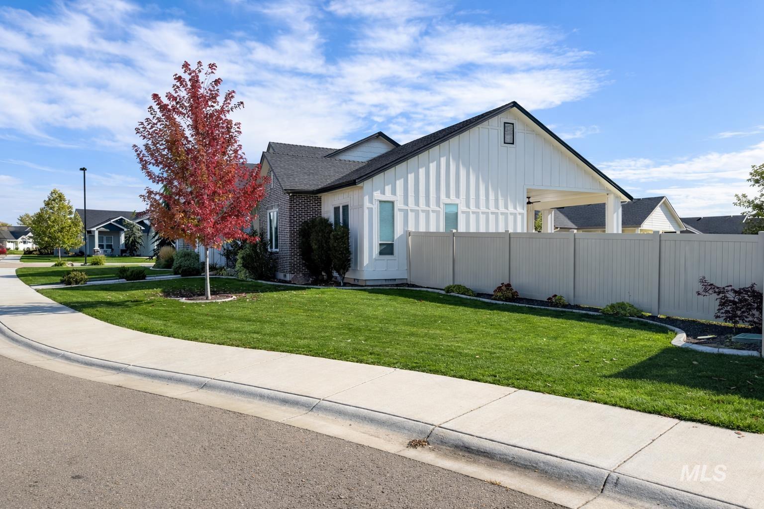7931 E Samuel Court, Nampa, Idaho 83687-4829, 3 Bedrooms, 2.5 Bathrooms, Residential For Sale, Price $649,900,MLS 98978293