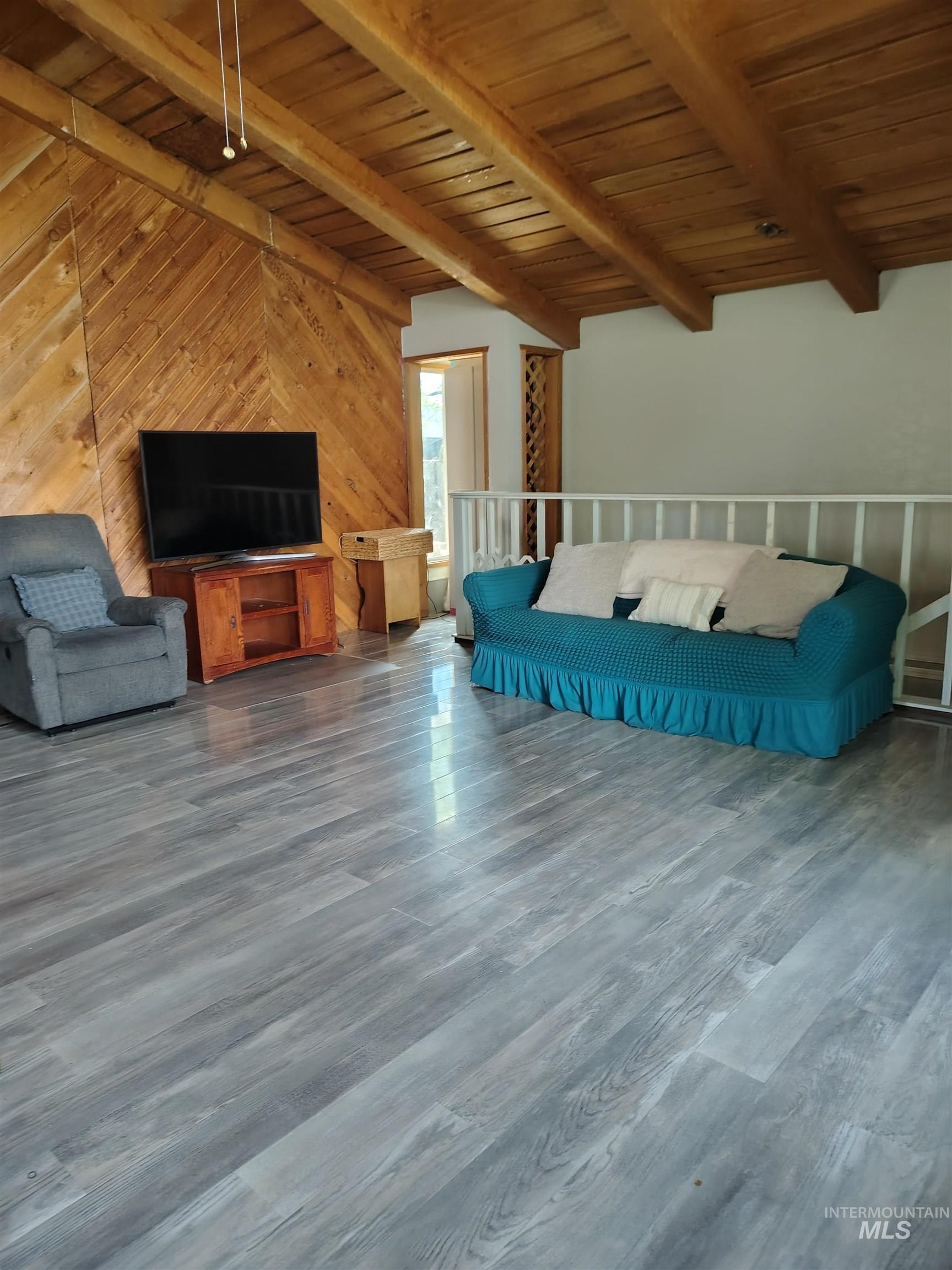 820 Meadows Dr, Twin Falls, Idaho 83301, 6 Bedrooms, 4 Bathrooms, Residential For Sale, Price $437,600,MLS 98978294