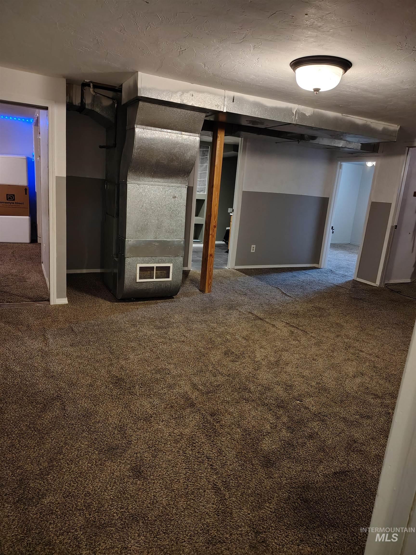 820 Meadows Dr, Twin Falls, Idaho 83301, 6 Bedrooms, 4 Bathrooms, Residential For Sale, Price $437,600,MLS 98978294