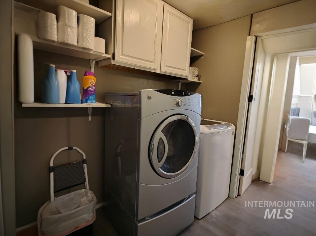 820 Meadows Dr, Twin Falls, Idaho 83301, 6 Bedrooms, 4 Bathrooms, Residential For Sale, Price $437,600,MLS 98978294