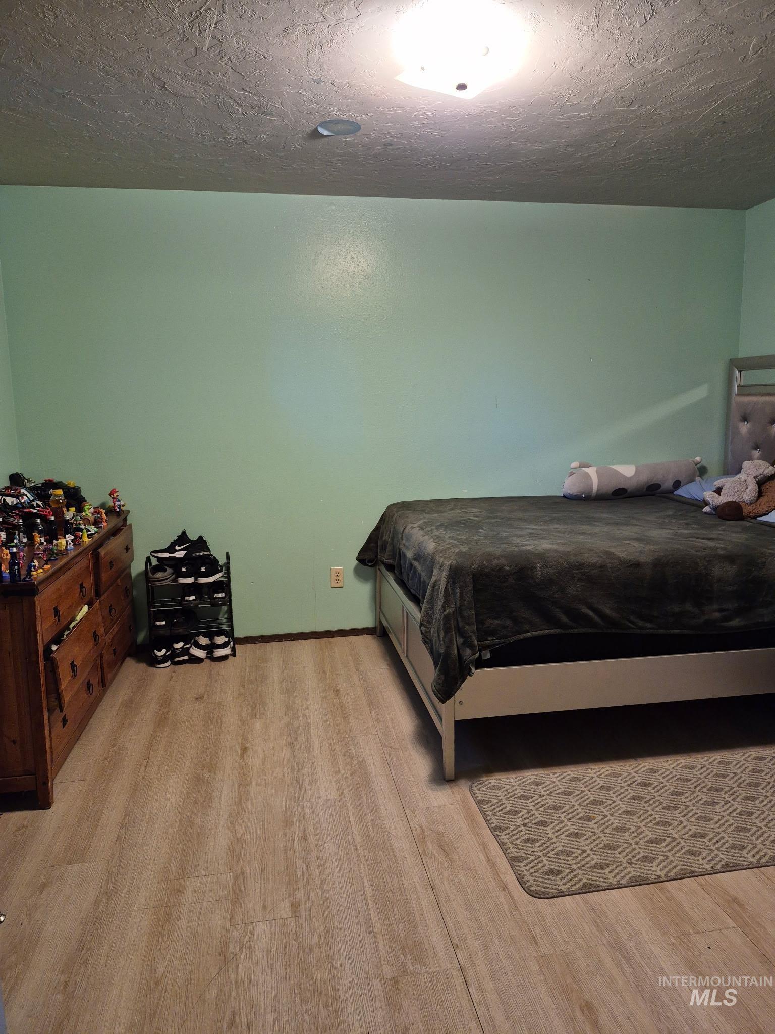 820 Meadows Dr, Twin Falls, Idaho 83301, 6 Bedrooms, 4 Bathrooms, Residential For Sale, Price $449,500,MLS 98978294