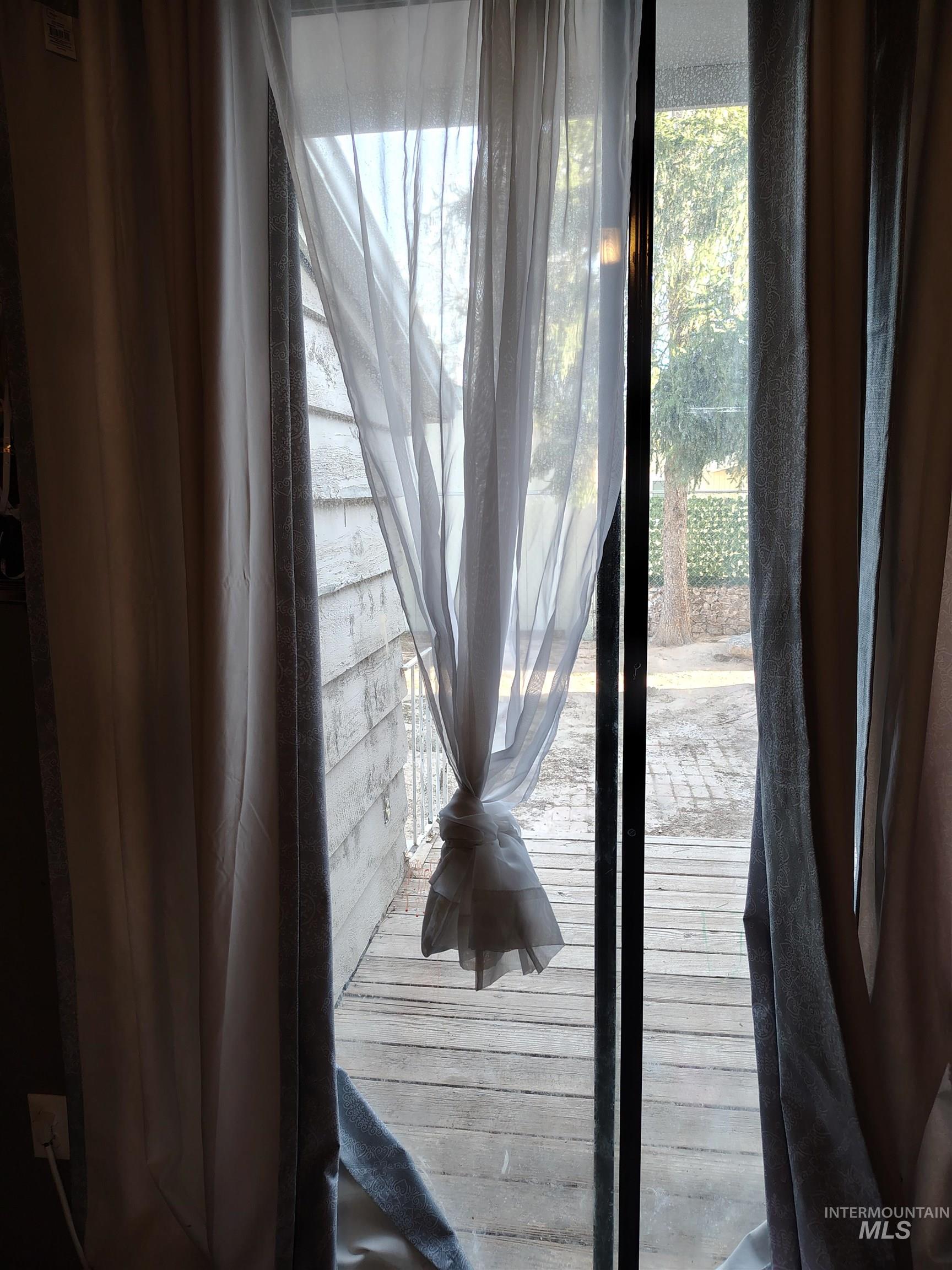 820 Meadows Dr, Twin Falls, Idaho 83301, 6 Bedrooms, 4 Bathrooms, Residential For Sale, Price $449,500,MLS 98978294