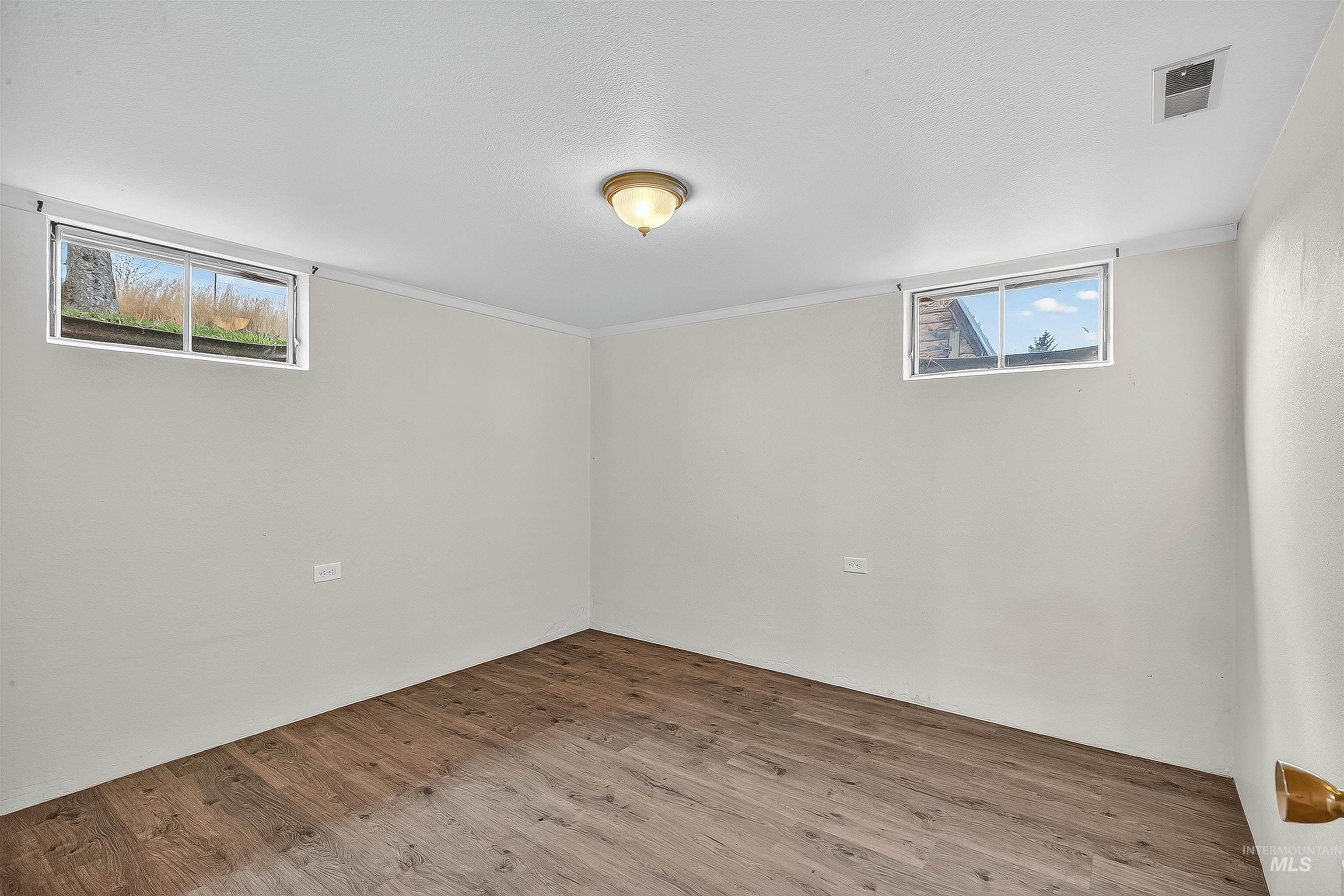 33818 North Rd, Kendrick, Idaho 83537, 5 Bedrooms, 2 Bathrooms, Residential For Sale, Price $419,000,MLS 98978295