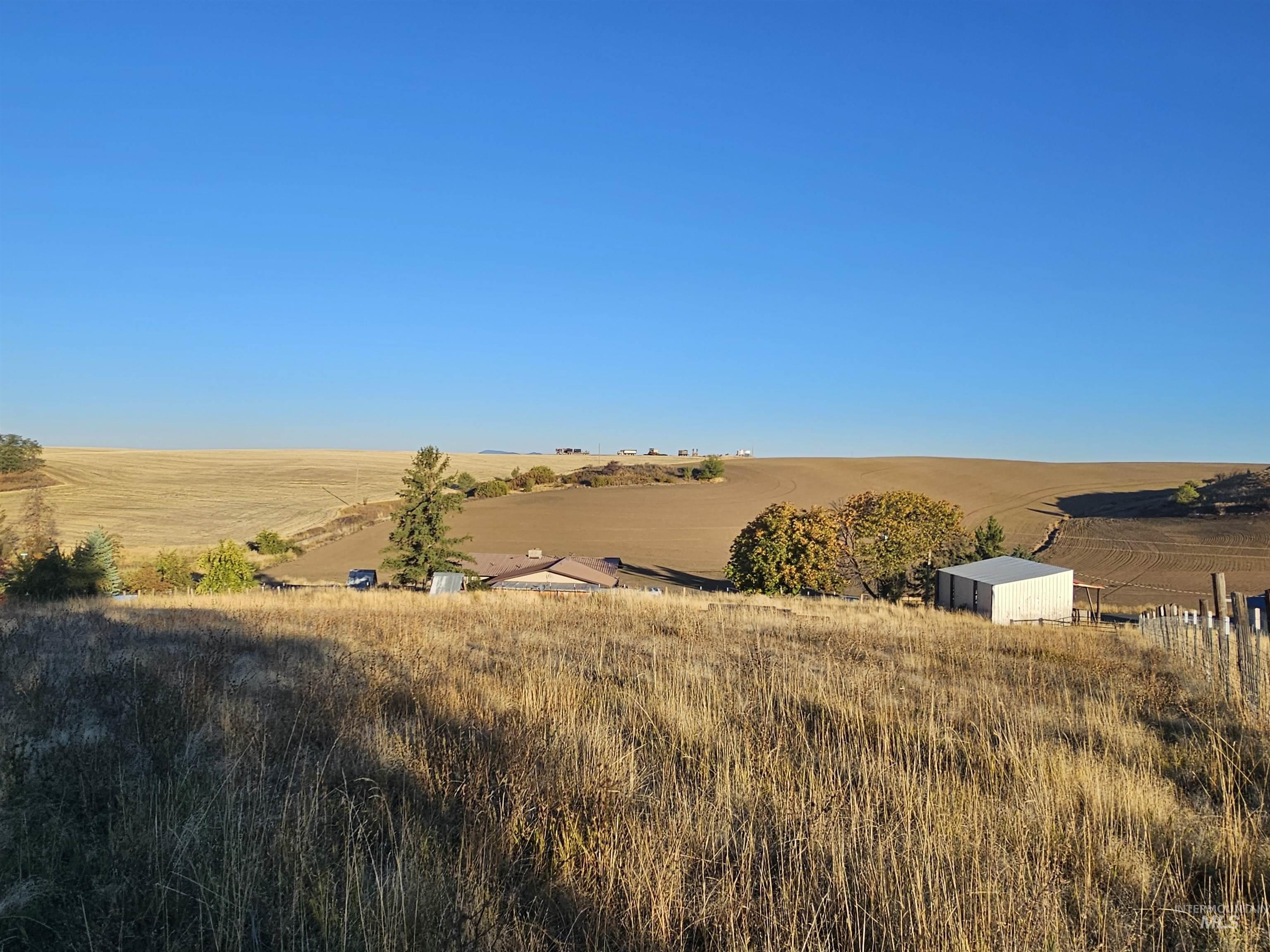 33818 North Rd, Kendrick, Idaho 83537, 5 Bedrooms, 2 Bathrooms, Residential For Sale, Price $419,000,MLS 98978295