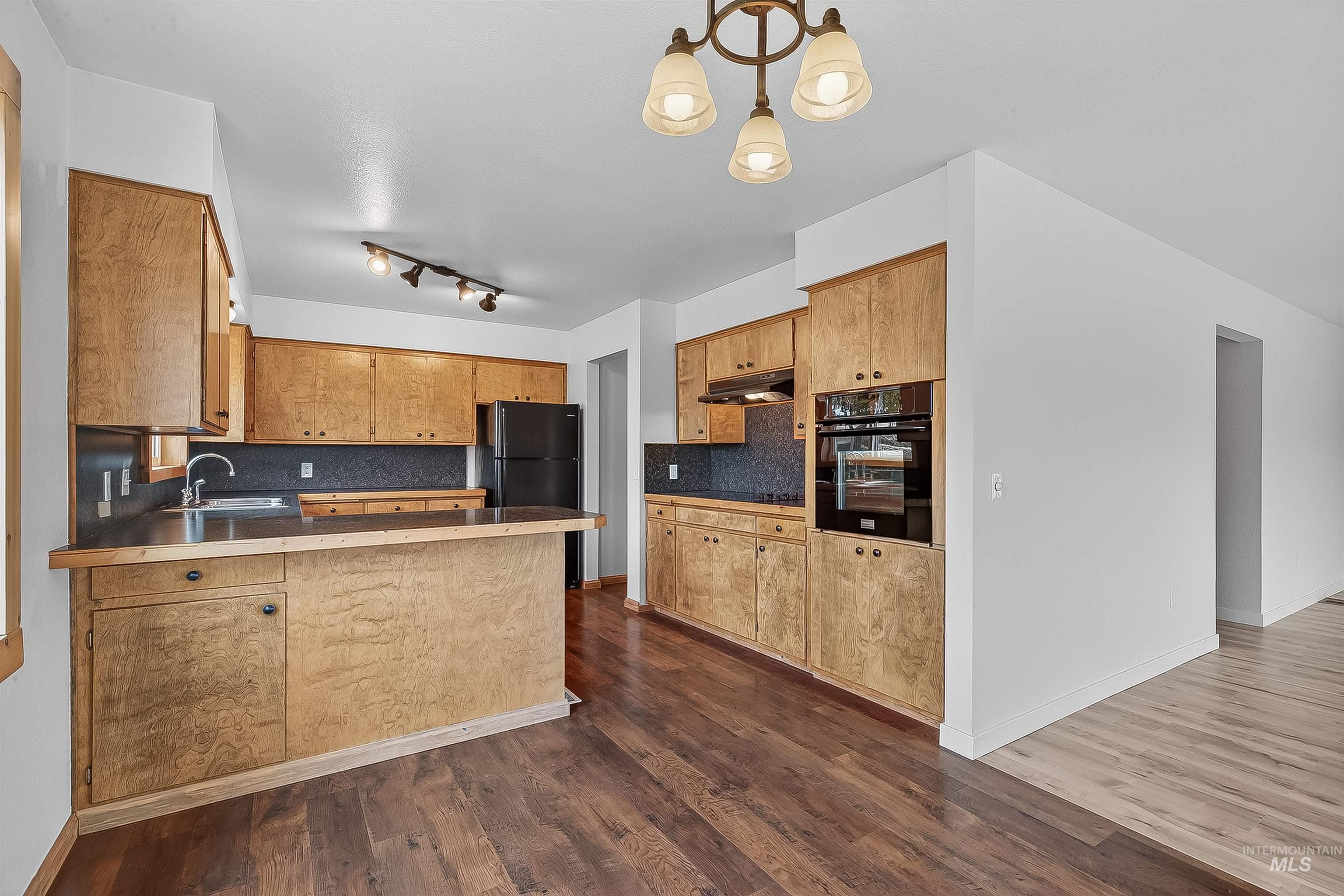 33818 North Rd, Kendrick, Idaho 83537, 5 Bedrooms, 2 Bathrooms, Residential For Sale, Price $419,000,MLS 98978295