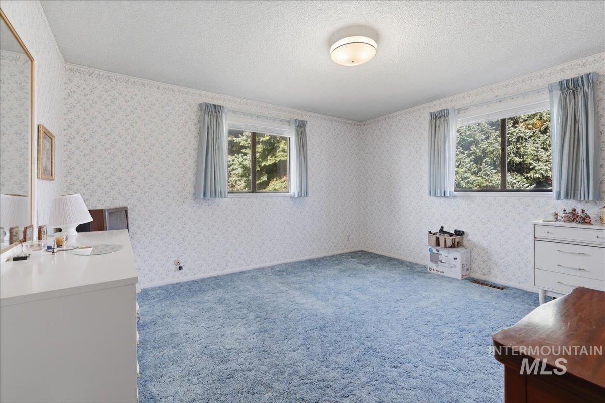 931 Sherman Way, Nampa, Idaho 83686, 5 Bedrooms, 4 Bathrooms, Residential For Sale, Price $199,000, 98978297