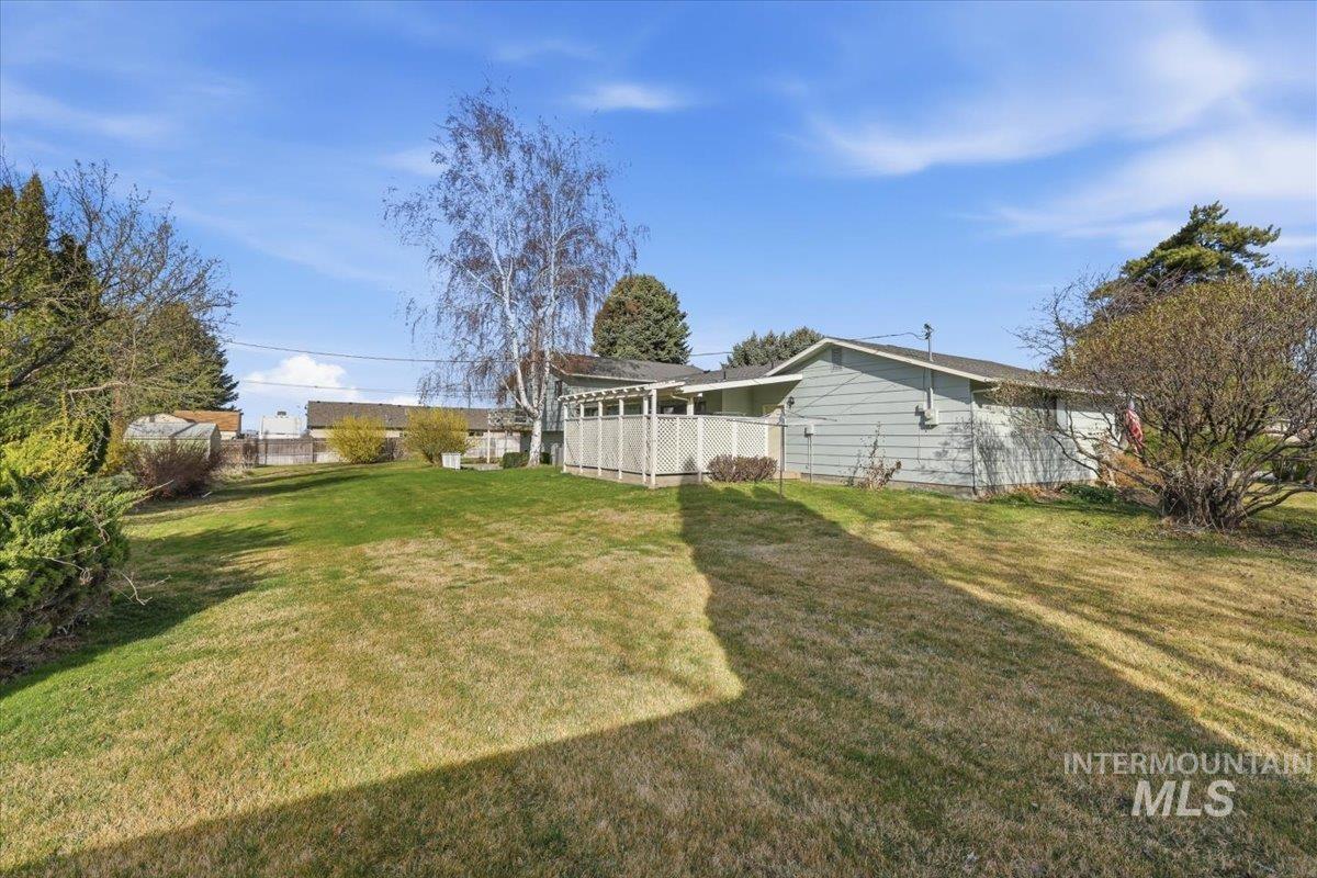 931 Sherman Way, Nampa, Idaho 83686, 5 Bedrooms, 4 Bathrooms, Residential For Sale, Price $199,000, 98978297