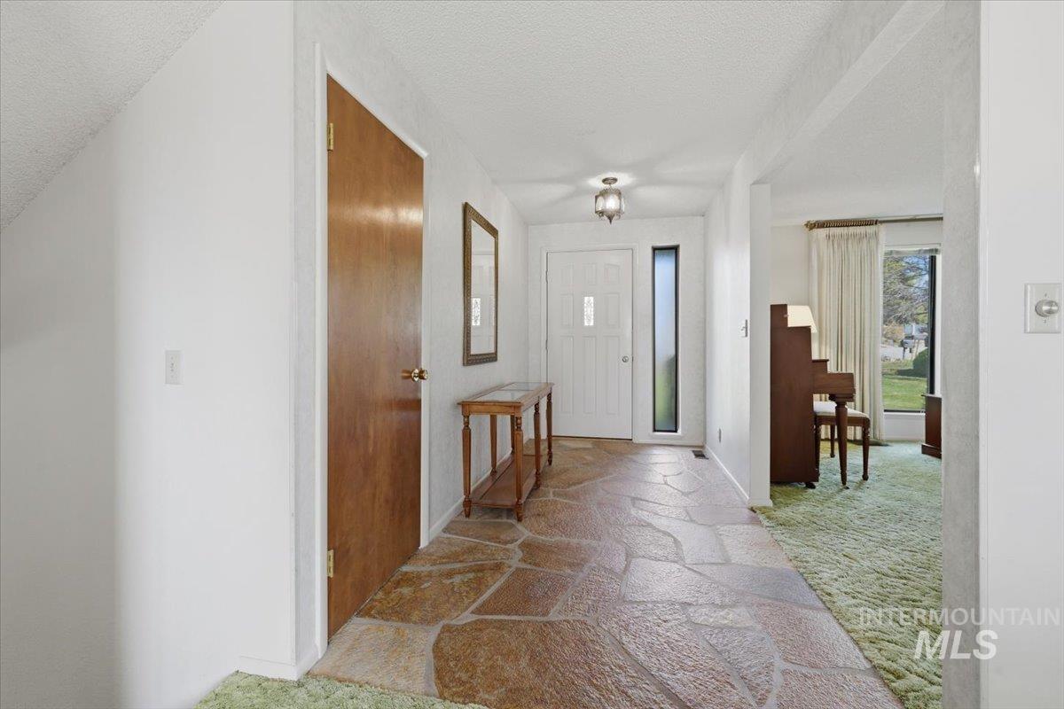 931 Sherman Way, Nampa, Idaho 83686, 5 Bedrooms, 4 Bathrooms, Residential For Sale, Price $199,000, 98978297