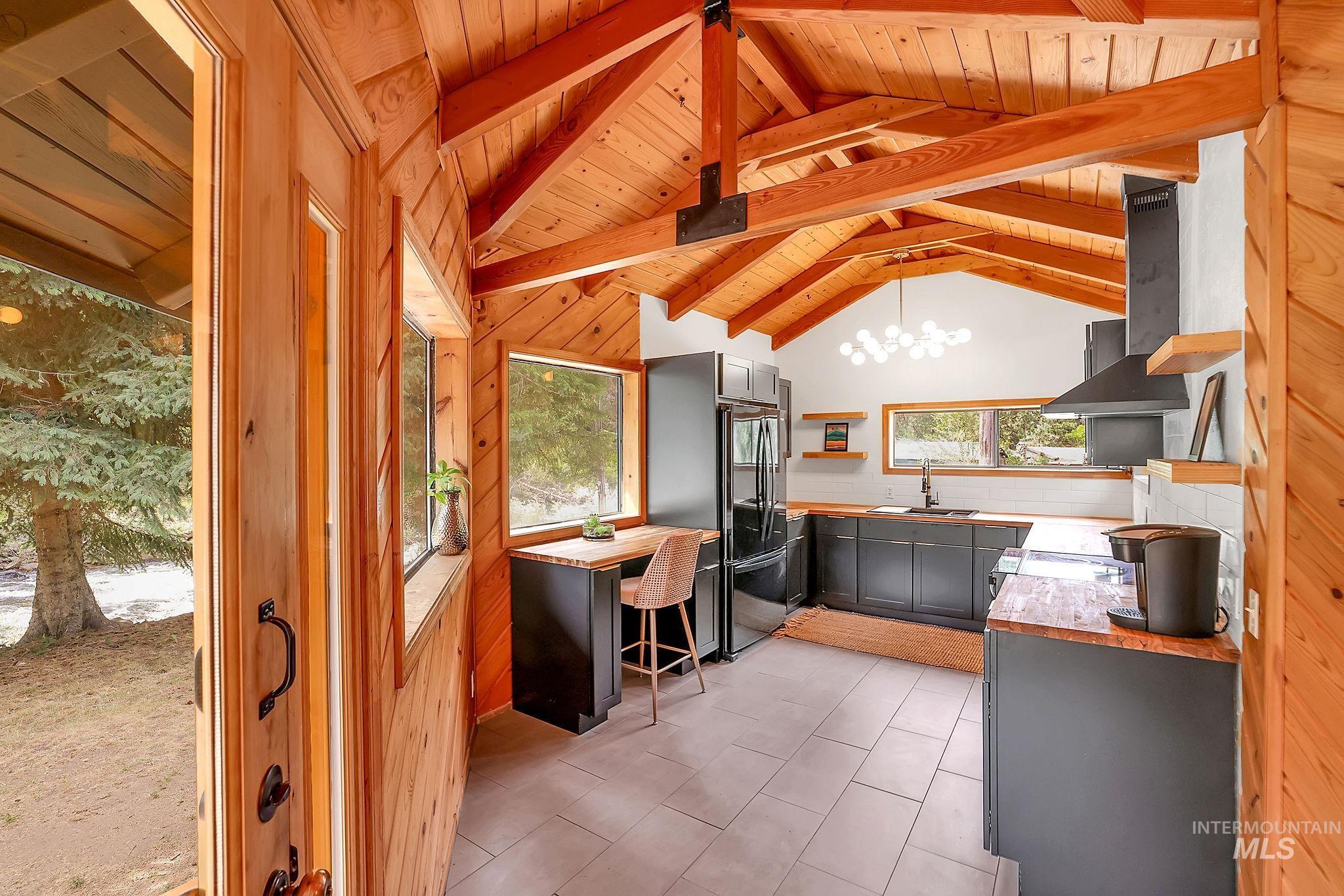 5713 Pines Rd, New Meadows, Idaho 83654, 2 Bedrooms, 2 Bathrooms, Residential For Sale, Price $599,900,MLS 98978298