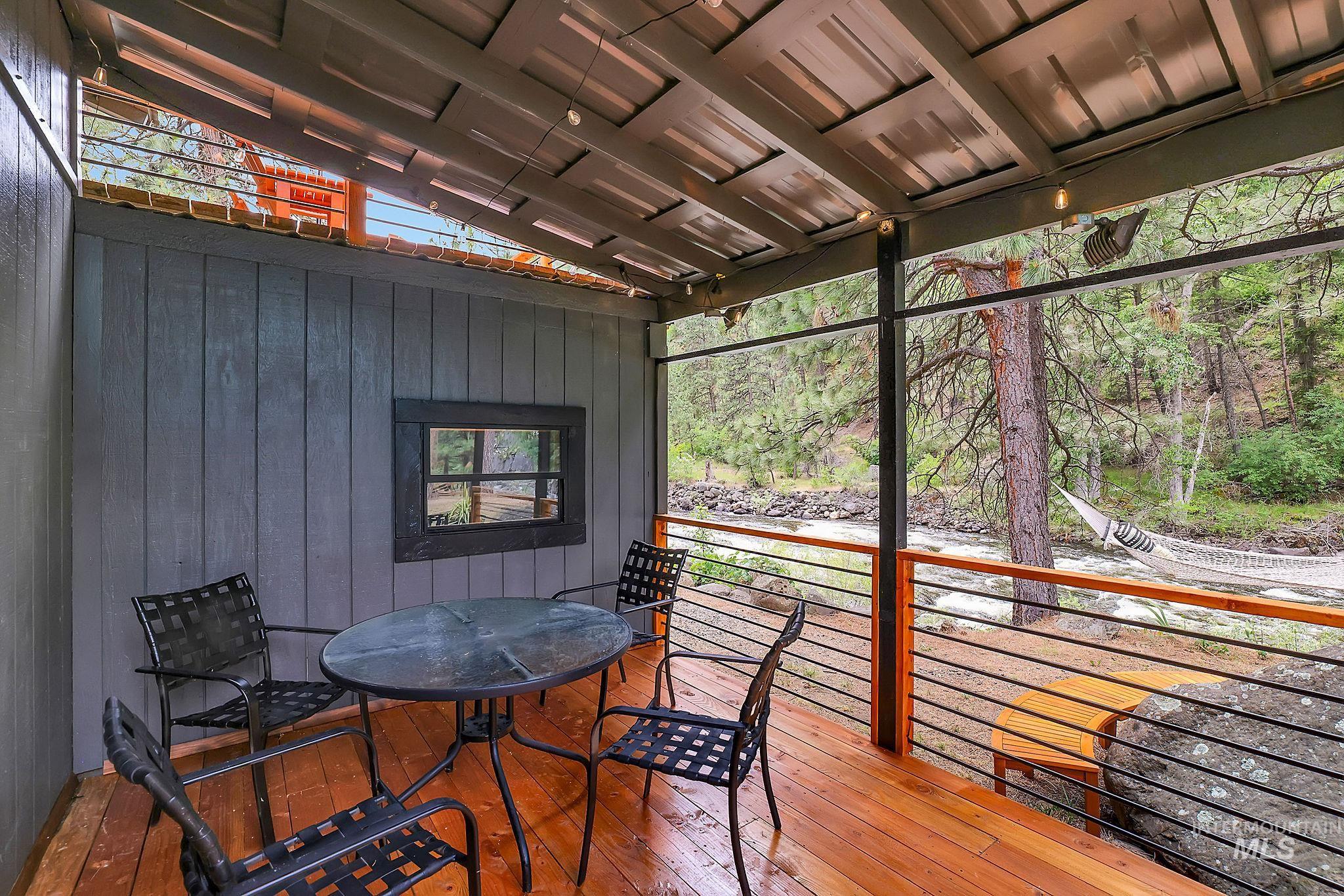 5713 Pines Rd, New Meadows, Idaho 83654, 2 Bedrooms, 2 Bathrooms, Residential For Sale, Price $599,900,MLS 98978298