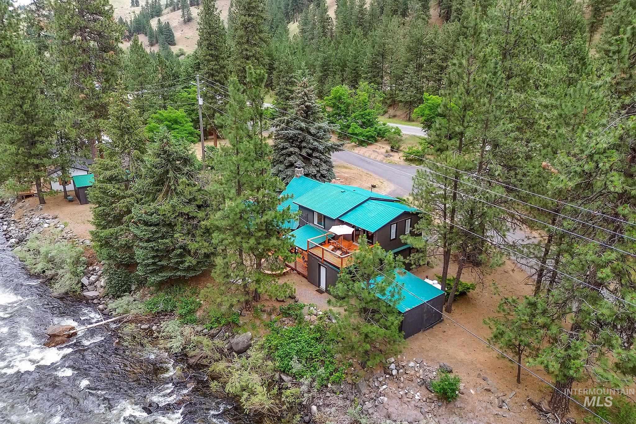5713 Pines Rd, New Meadows, Idaho 83654, 2 Bedrooms, 2 Bathrooms, Residential For Sale, Price $599,900,MLS 98978298