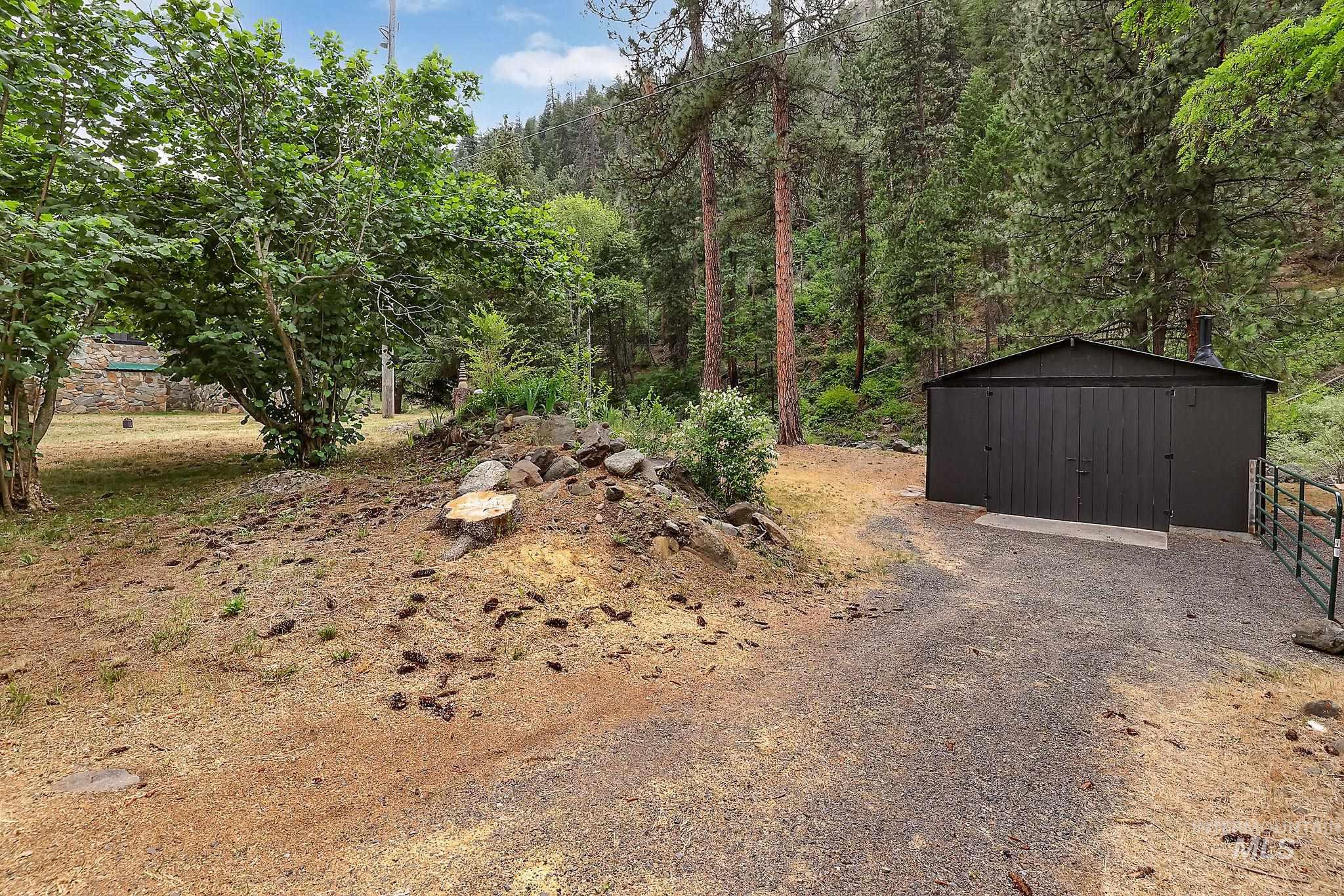 5713 Pines Rd, New Meadows, Idaho 83654, 2 Bedrooms, 2 Bathrooms, Residential For Sale, Price $599,900,MLS 98978298