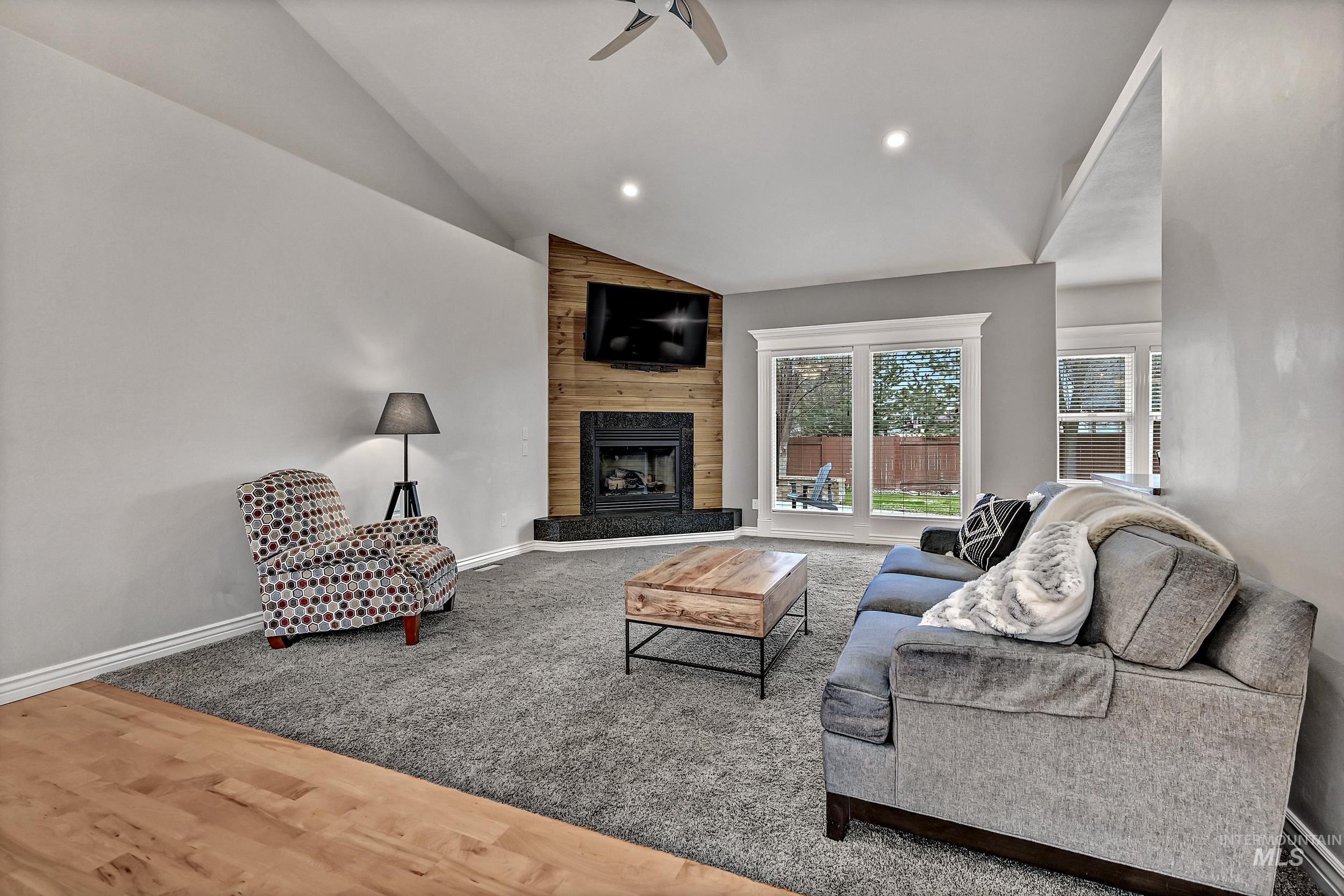 2546 E Ridgedale Dr, Eagle, Idaho 83616, 3 Bedrooms, 2 Bathrooms, Residential For Sale, Price $639,000,MLS 98978299