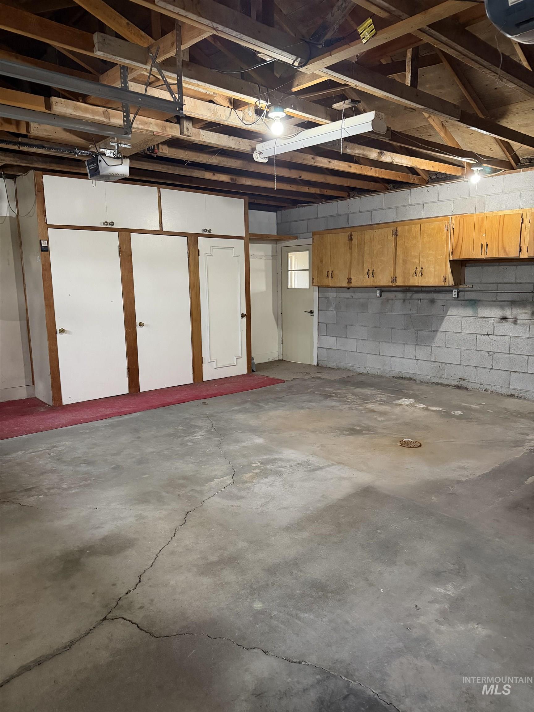 302 E 7th Street, Burley, Idaho 83318, 3 Bedrooms, 2 Bathrooms, Residential For Sale, Price $255,000,MLS 98978300