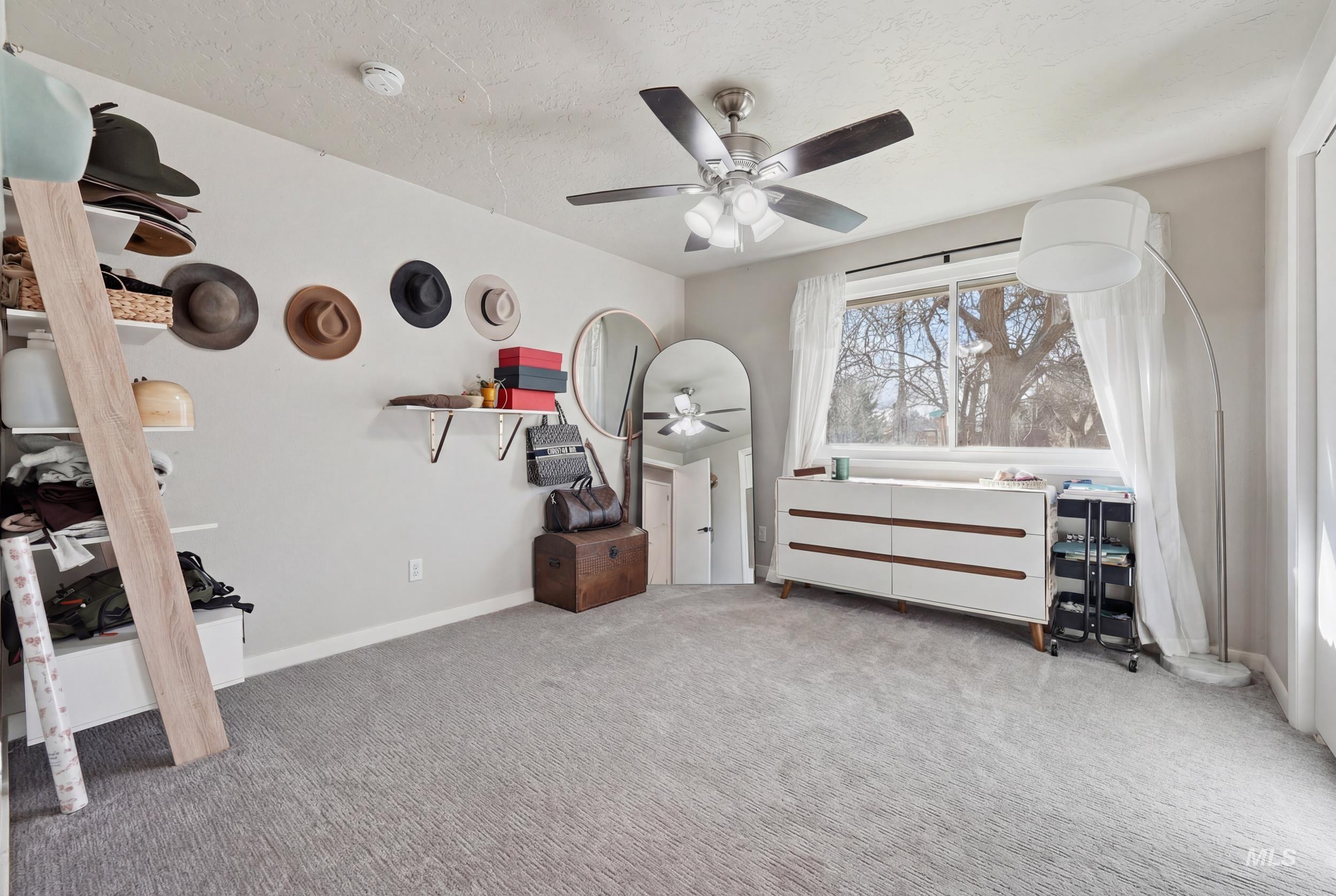 2994 S Ithaca Ave, Boise, Idaho 83709, 6 Bedrooms, 3 Bathrooms, Residential For Sale, Price $750,000,MLS 98978301