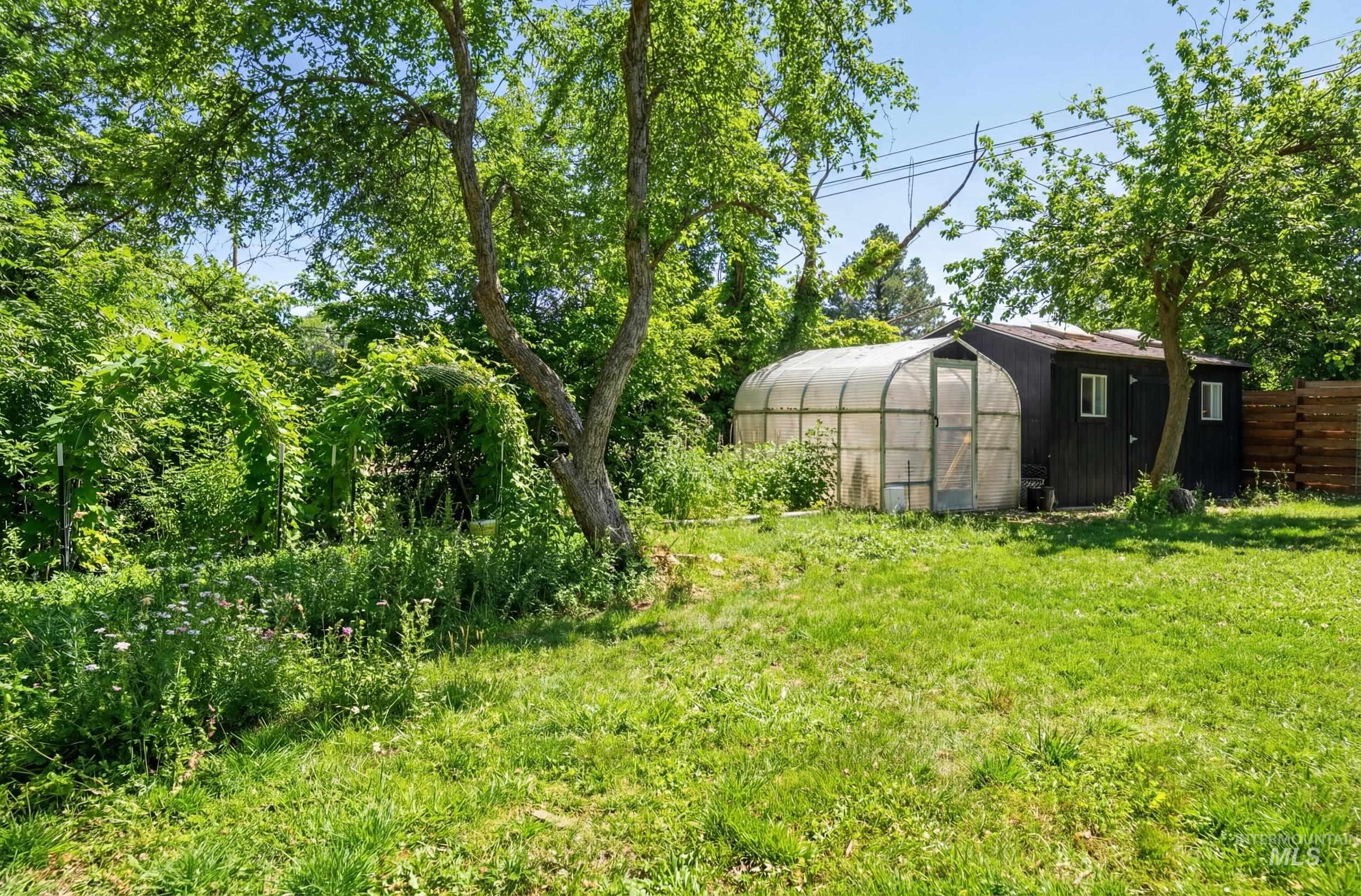 2994 S Ithaca Ave, Boise, Idaho 83709, 6 Bedrooms, 3 Bathrooms, Residential For Sale, Price $750,000,MLS 98978301