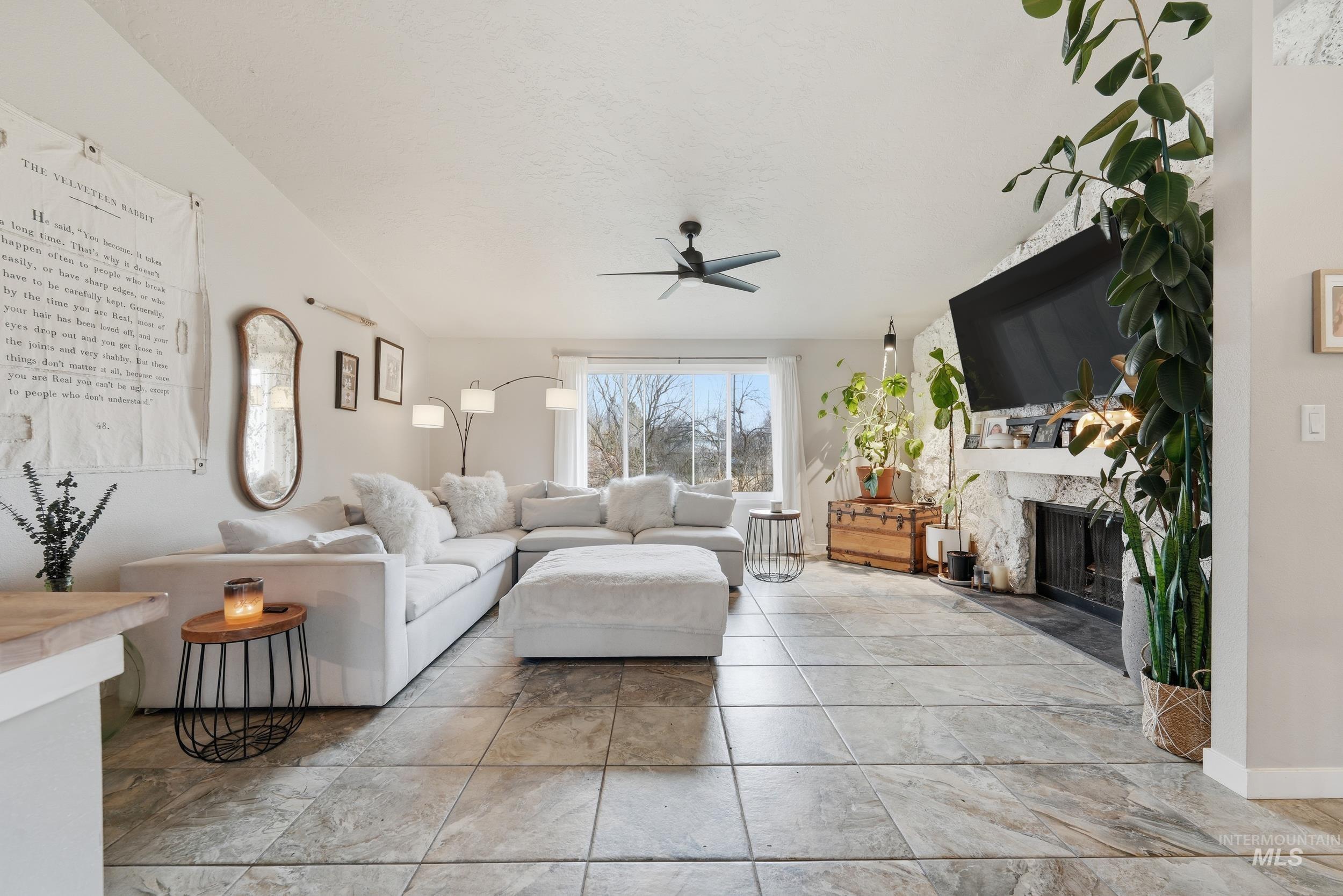 2994 S Ithaca Ave, Boise, Idaho 83709, 6 Bedrooms, 3 Bathrooms, Residential For Sale, Price $750,000,MLS 98978301