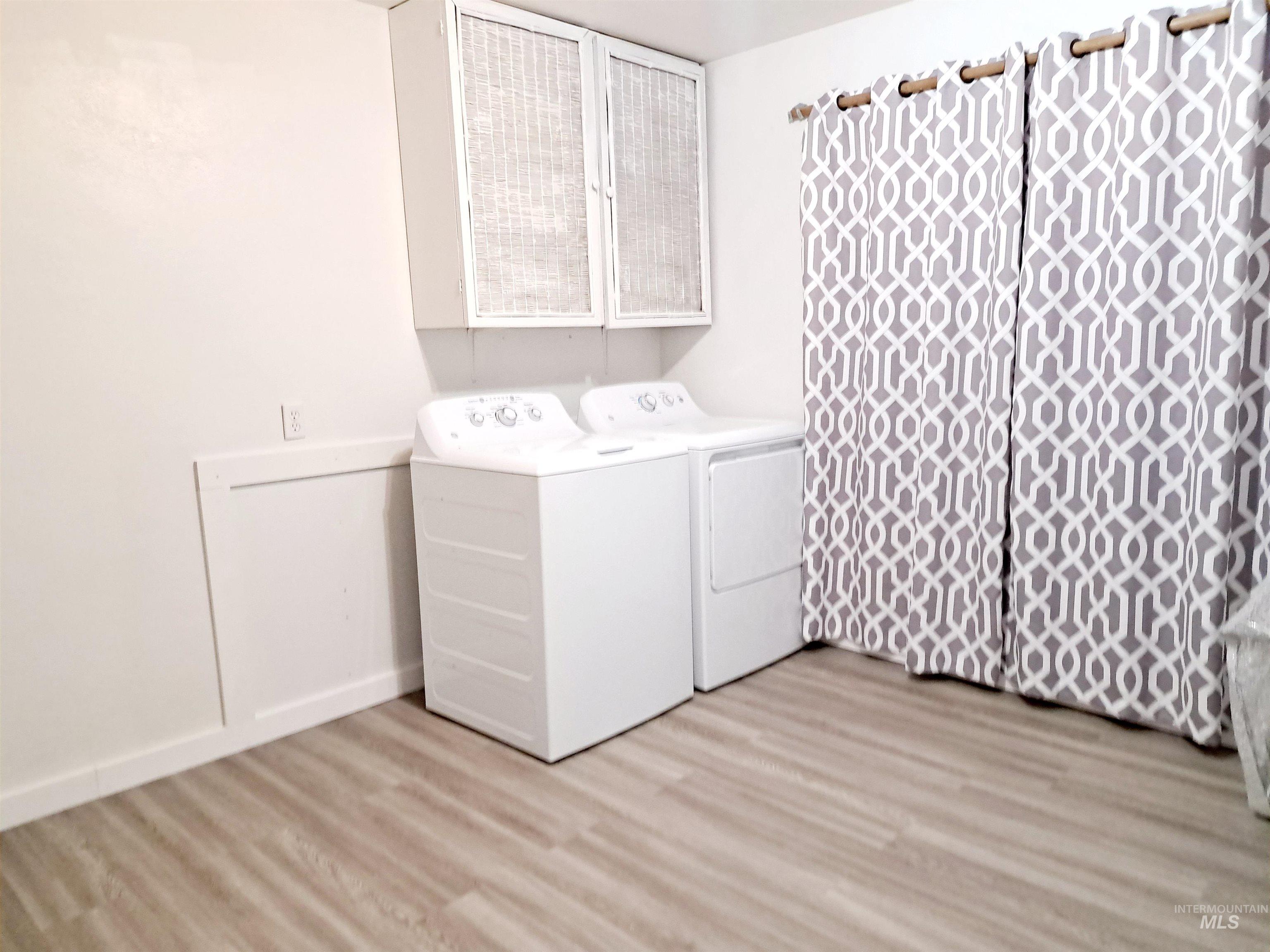 207 N Main St, Homedale, Idaho 83628, 3 Bedrooms, 1 Bathroom, Residential For Sale, Price $275,000,MLS 98978303